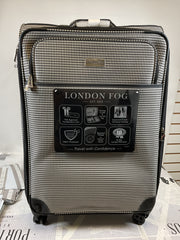 London Fog Cambridge 29" Expandable Spinner Softside Suitcase, Olive Houndstooth Olive Houndstooth 29 U1