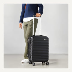 Amazon Basics 21" Hardside Carry-On Luggage, Hardshell Suitcase With Wheels, Expandable For Up to 25% More Space, With Scratch-Resistant Surface, Four Multi-directional Wheels, Black Black Carry-On U3