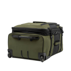 Travelpro Unisex-Adult Bold Softside Expandable Rollaboard Upright Luggage U1