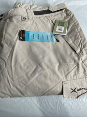 Arctix Men's Insulated Snowsports Cargo Pant ( Stone , 3X-Large/34" Inseam ) Stone 3 X Large 34 Inseam U7