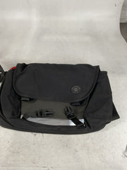 Crumpler Unisex The Considerable Embarrassment Laptop Messenger Bag Black One Size U1