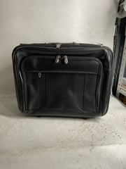 McKlein USA Lasalle 15.6" Leather Wheeled Laptop Overnight w/ Removable Briefcase ( Black , One Size ) Black One Size U1