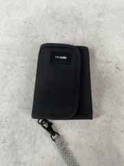 Pacsafe RFIDsafe V125 Anti theft RFID blocking tri fold wallet U1