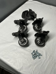 Samsonite Winfield 3 DLX Carry On Set of 4 Wheels U80