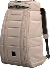 D_b_ Hugger Backpack Fogbow Beige 30 L U2