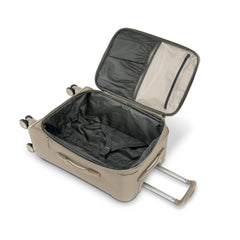 American Tourister Cascade Softside 4 Wheel Spinner, TSA Lock, Lightweight Suitcase, Men and Women U1