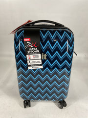 IT Luggage Virtuoso 22-Inch Hardside Carry-On Spinner U1