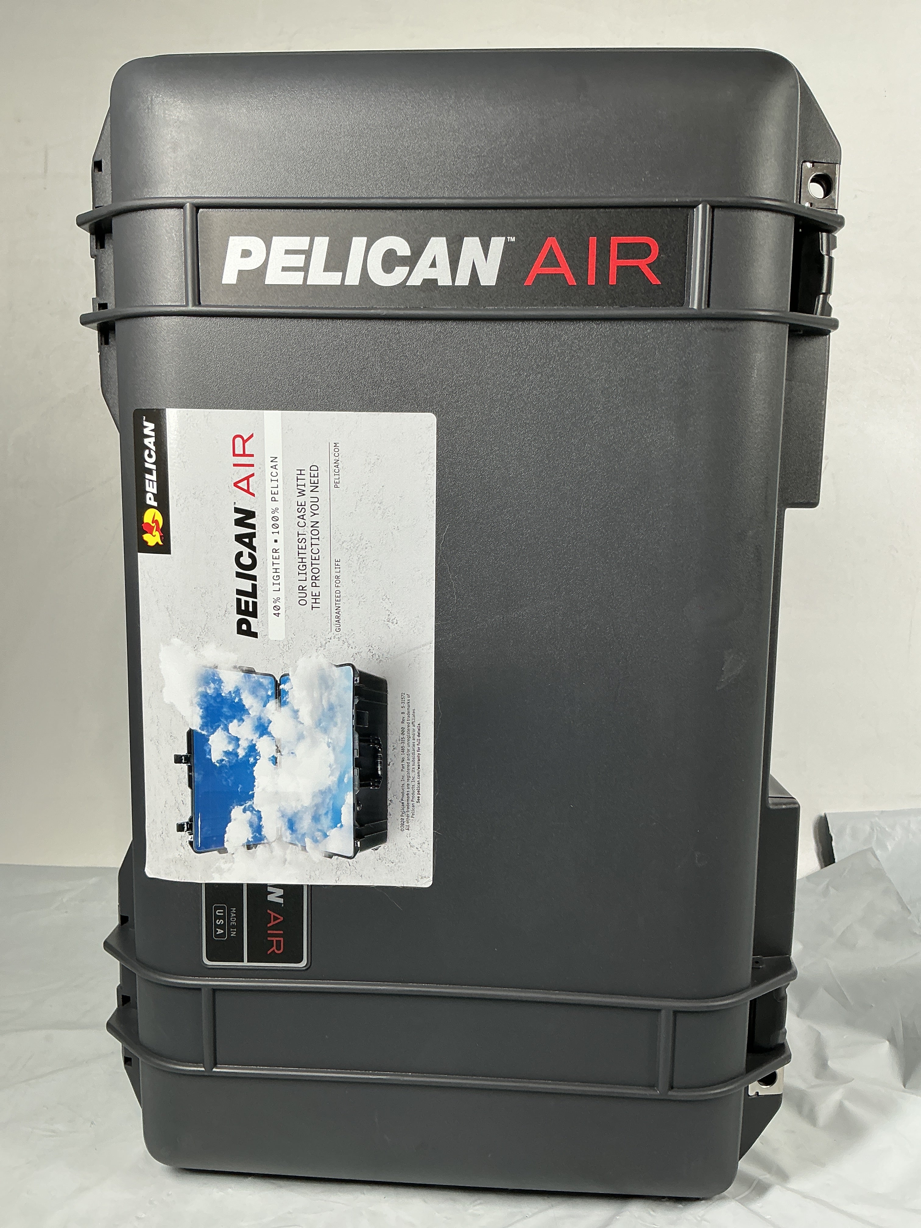 Pelican Air 1535 Travel Case - Carry On Luggage (Gray) Gray 1535 Travel Case U1