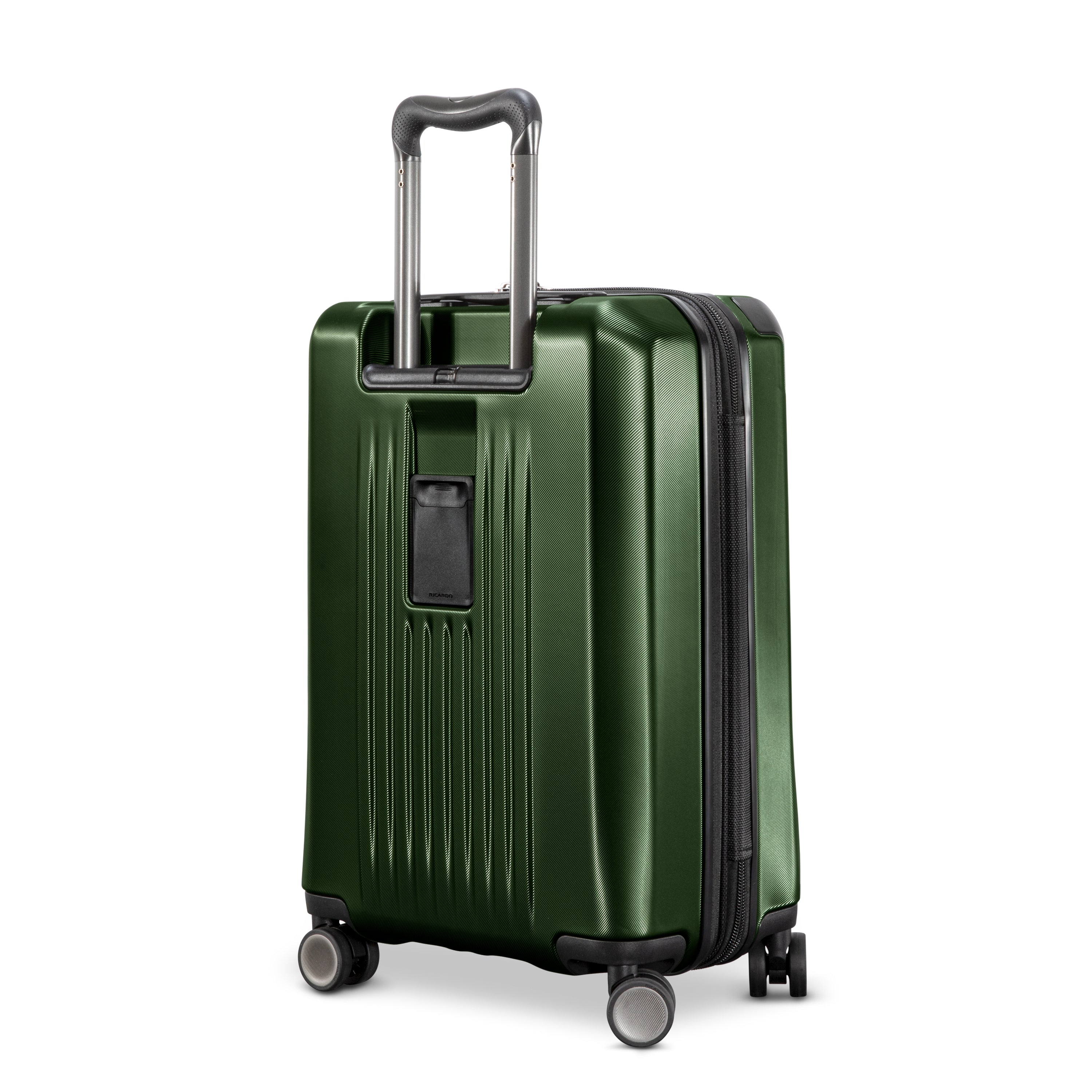 Ricardo Beverly Hills Montecito 2.0 Hardside with Dual Spinning Wheels, Expandable with Comfort Grip for Easy Packing and Moving, Men and Women U1