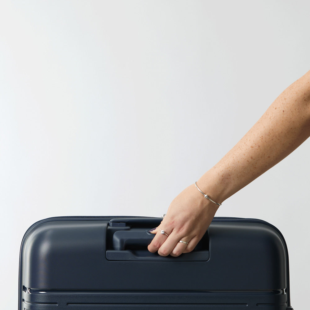 Samsonite Elevation Plus Large Spinner ( Midnight Blue , One Size ) Midnight Blue One Size U1