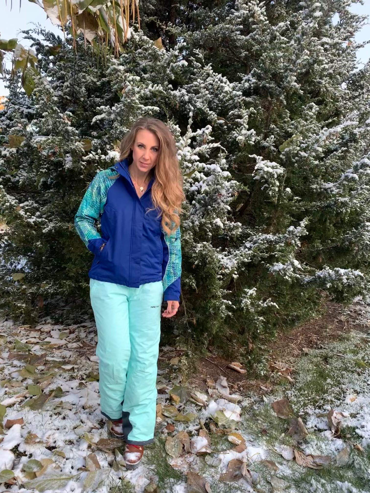 Arctix Women's Essential Insulated Snow Pant Island Azure Medium U1