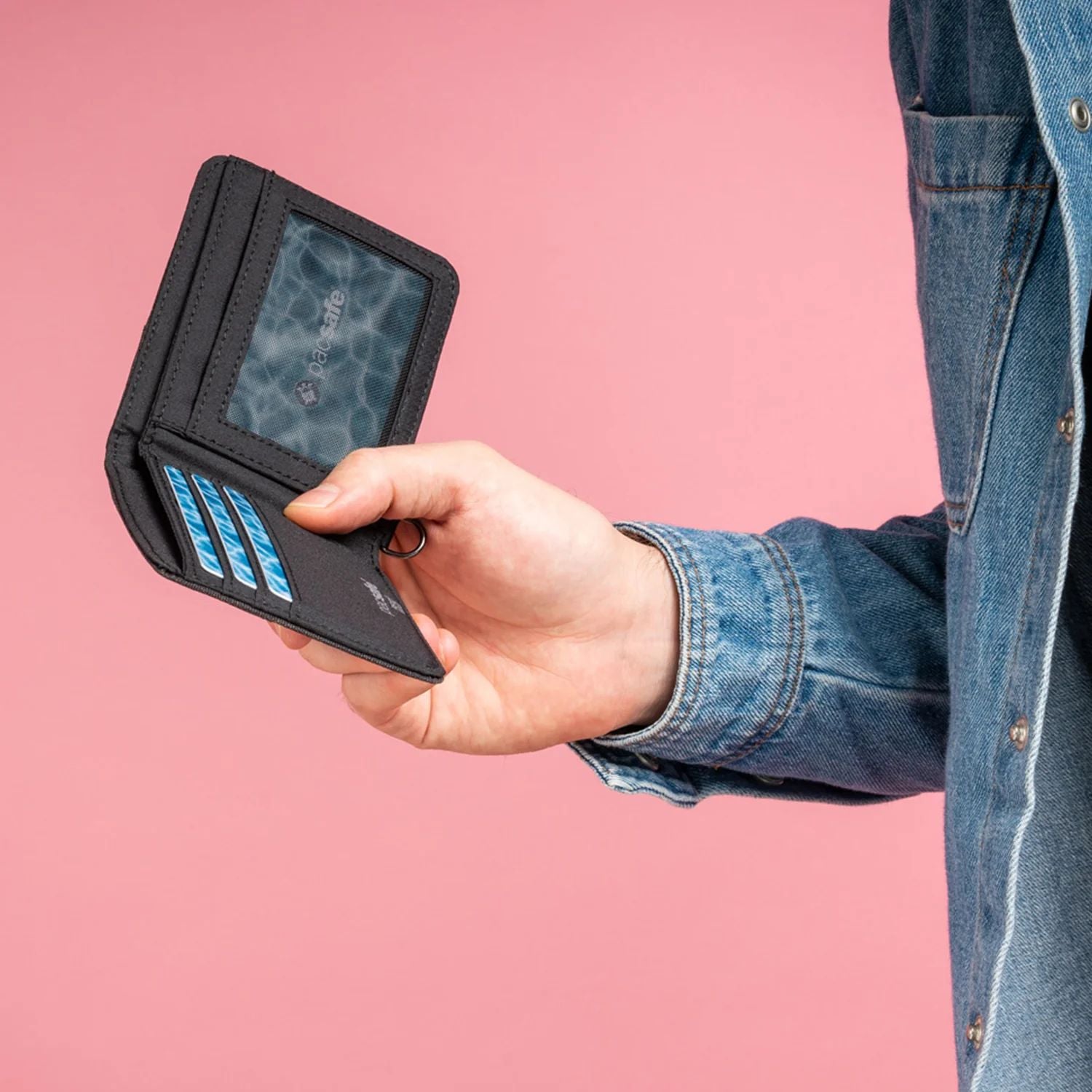 Pacsafe Rfidsafe Bifold Wallet Black One Size U1