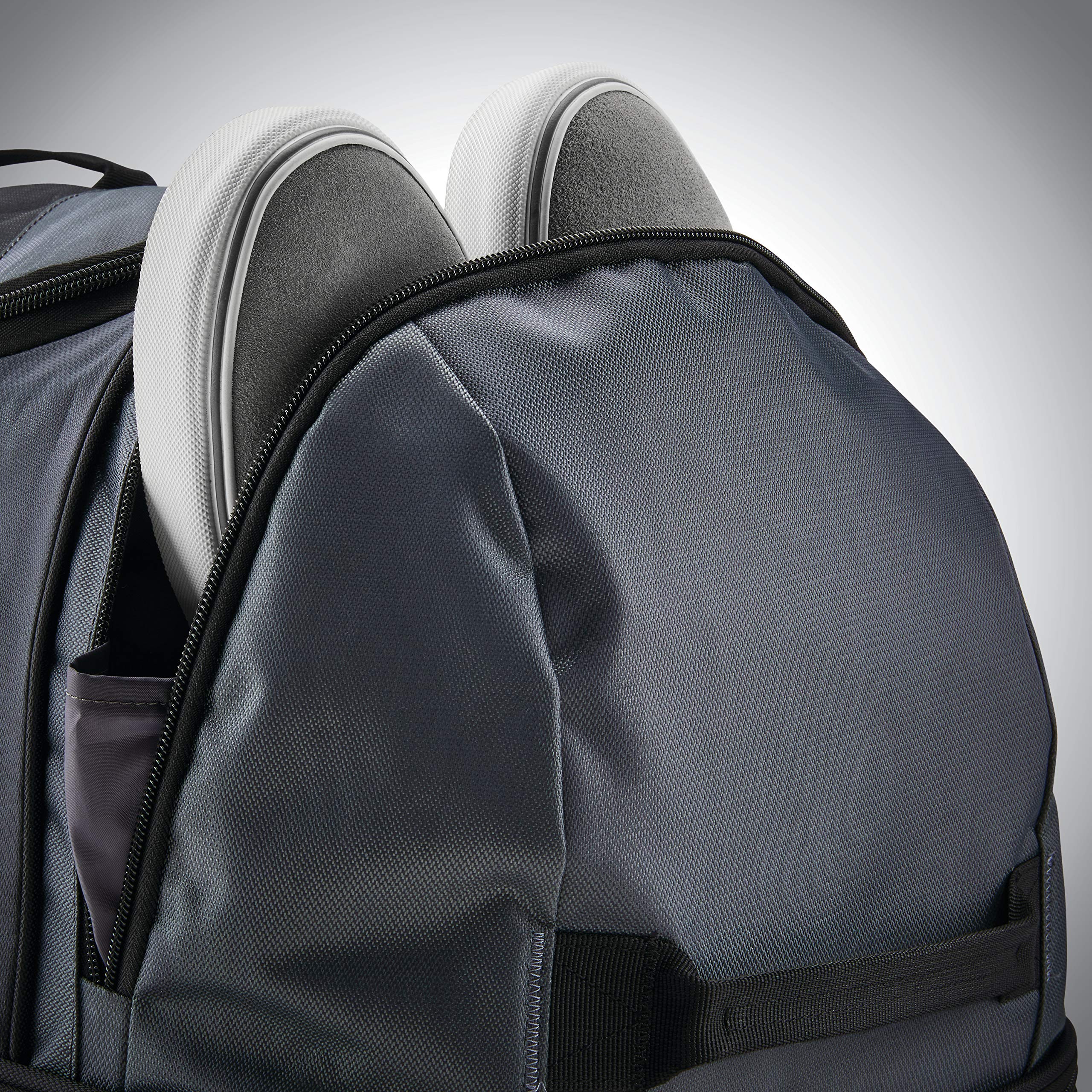 Samsonite Andante 2 Wheeled 22-Inch Duffle ( Riverrock/Black , 22-Inch ) Riverrock/Black 22 Inch U3