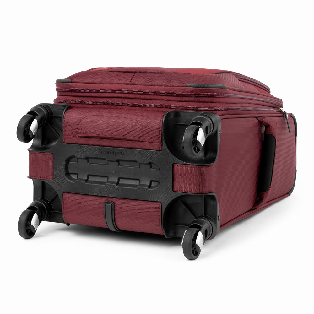 Travelpro Maxlite 5 Softside Expandable Luggage with 4 Spinner Wheels, Lightweight Suitcase, Men and Women Burgundy Carry On 21 Inch U20