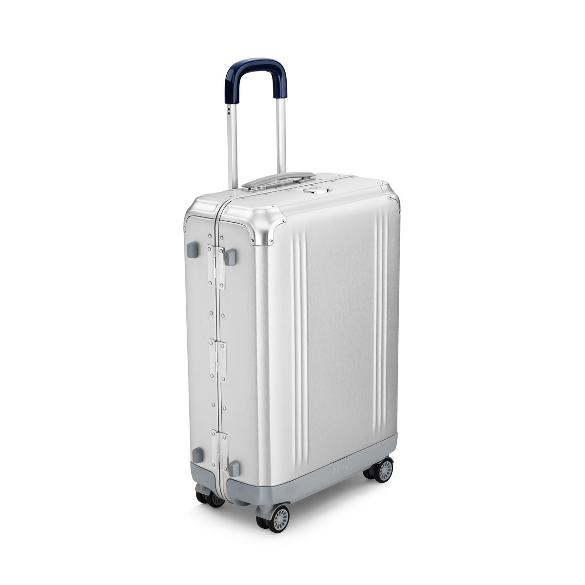 ZERO Halliburton Pursuit Aluminum Hardside Travel Case ( Silver , Medium Travel Case ) Silver Medium Travel Case U1