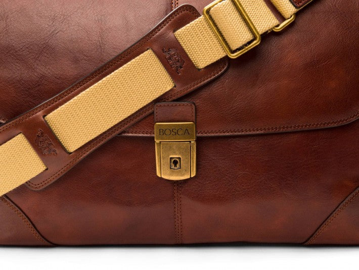 Bosca Men's Dolce Collection Flapover Briefcase ( Dark Brown , One Size ) Dark Brown One Size U1