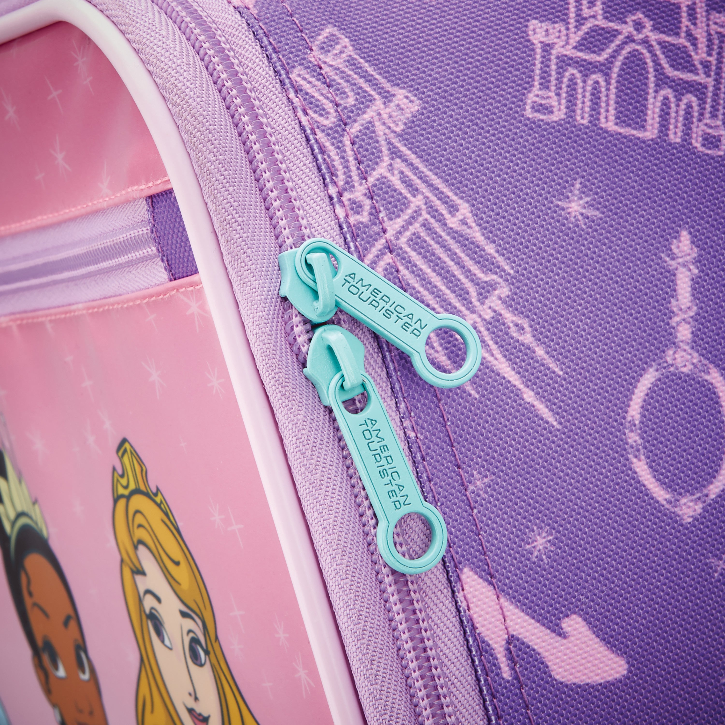 American Tourister Disney Kids' 18" Softside Upright U1