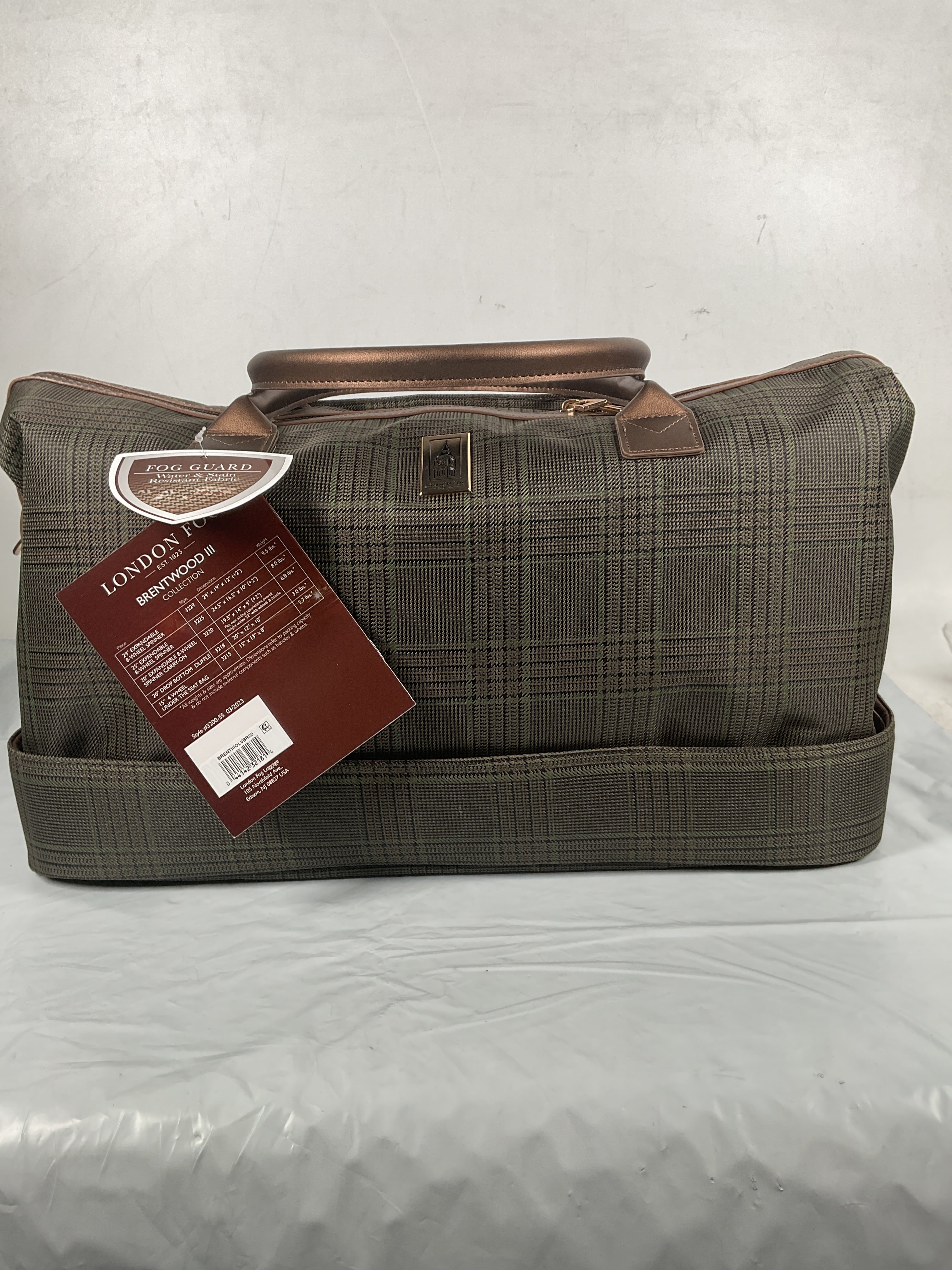 LONDON FOG Brentwood III 20" Drop Bottom Satchel, Olive Bronze Plaid, 20 inches Olive, Bronze 20 inches U1