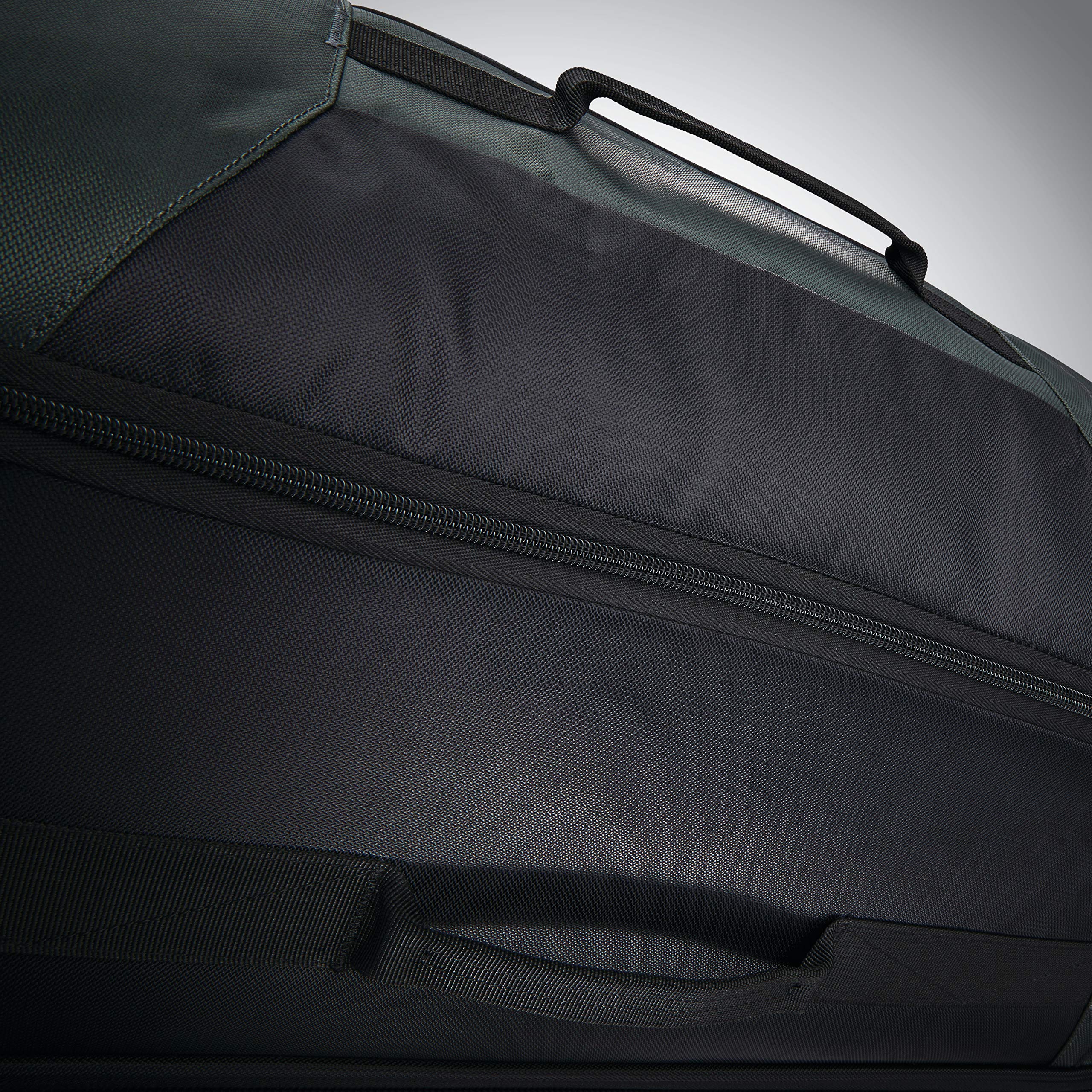 Samsonite Andante 2 Wheeled 22-Inch Duffle ( Moss Green/Black , 22-Inch ) Moss Green/Black 22 Inch U2