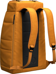 D_b_ Hugger Backpack U1