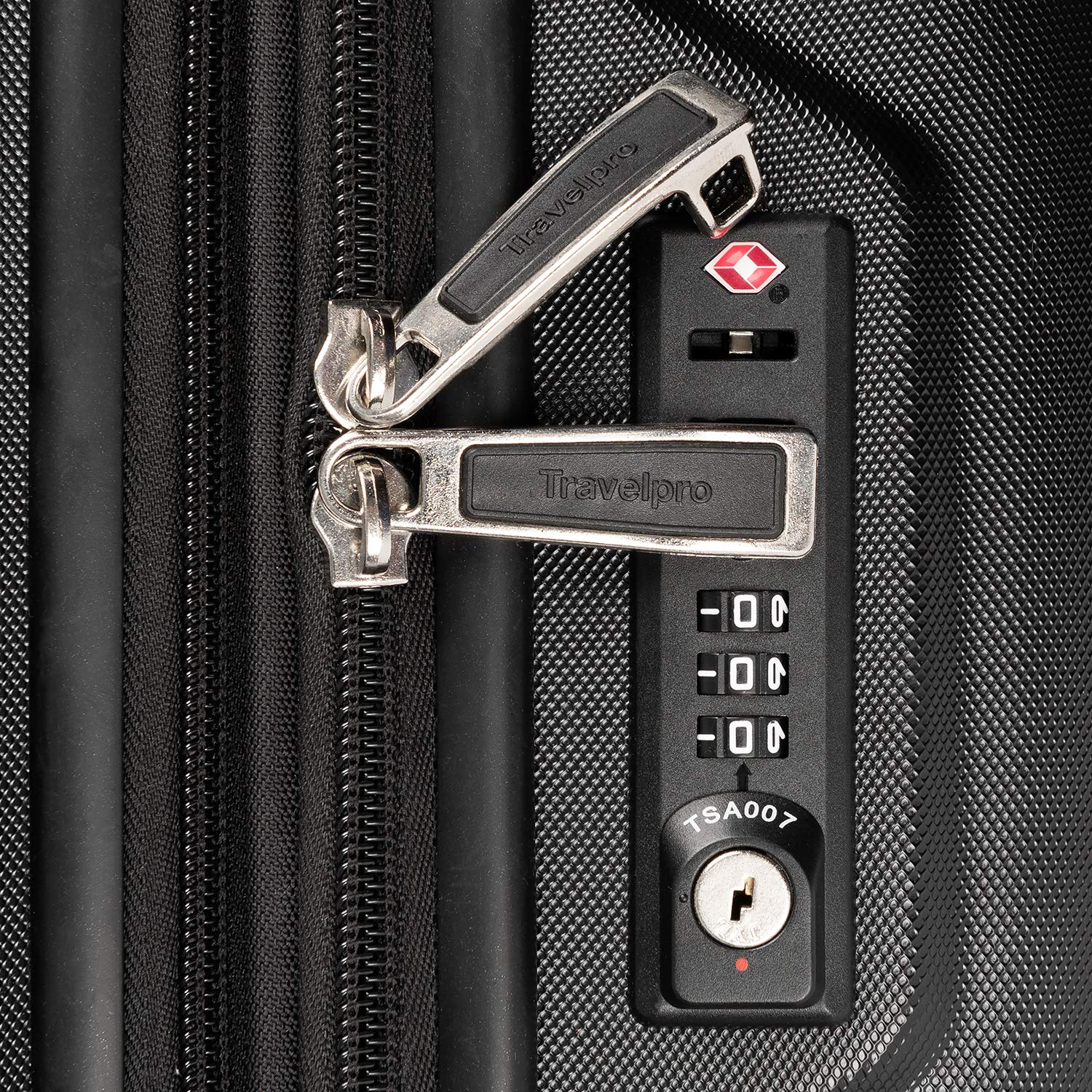 Travelpro Maxlite 5 Hardside Spinner Wheel Luggage Black Carry On 21 Inch U1
