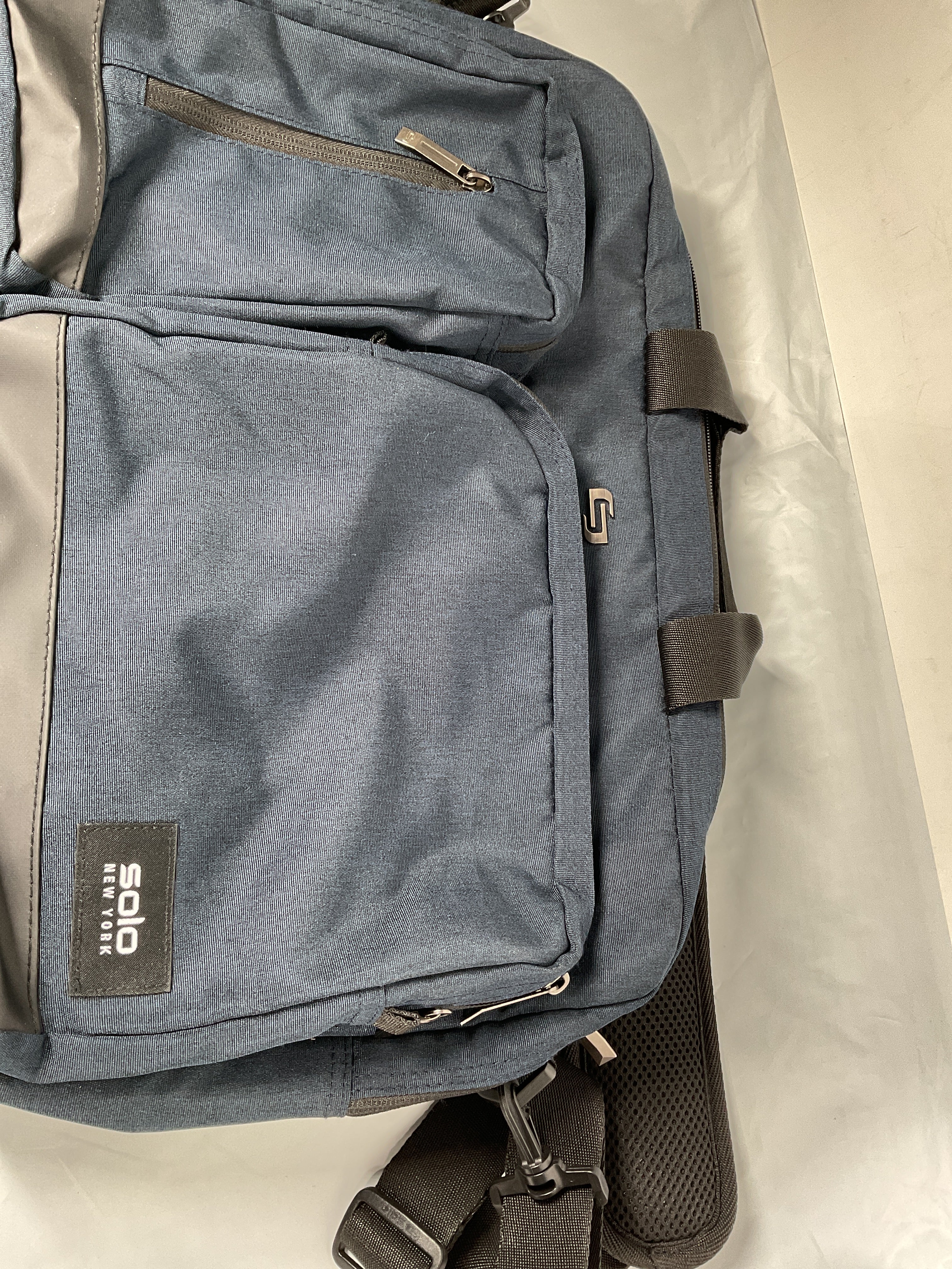 Solo New York Duane Hybrid Briefcase 15.6” Laptop Bag w/ Tablet Pocket, Removable Shoulder Strap and Hideaway Backpack Straps ( Navy , One Size ) Navy One Size U1