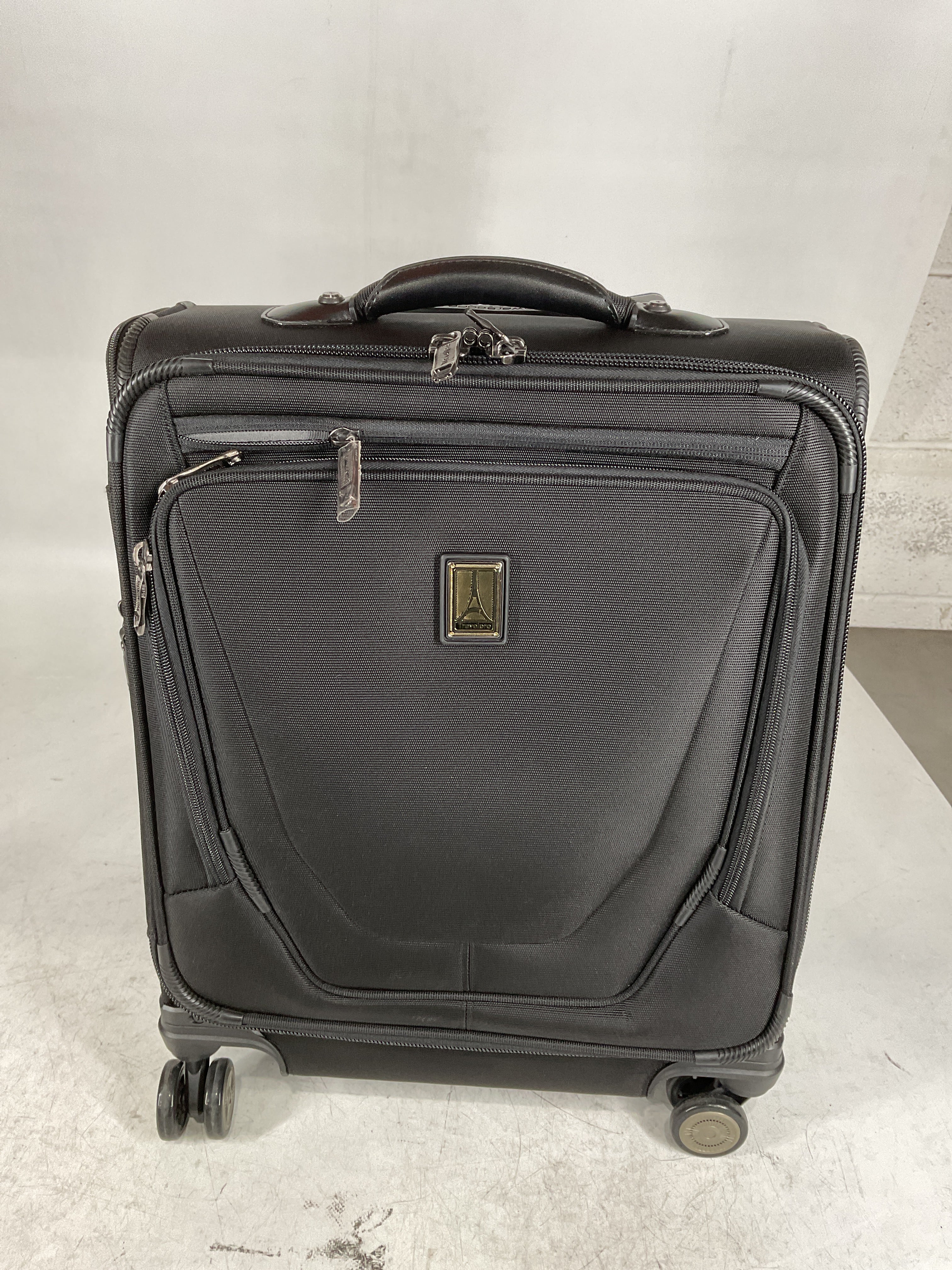 Travelpro Crew 11 Softside Expandable Luggage with Spinner Wheels, Black, Carry-On 19-Inch U1