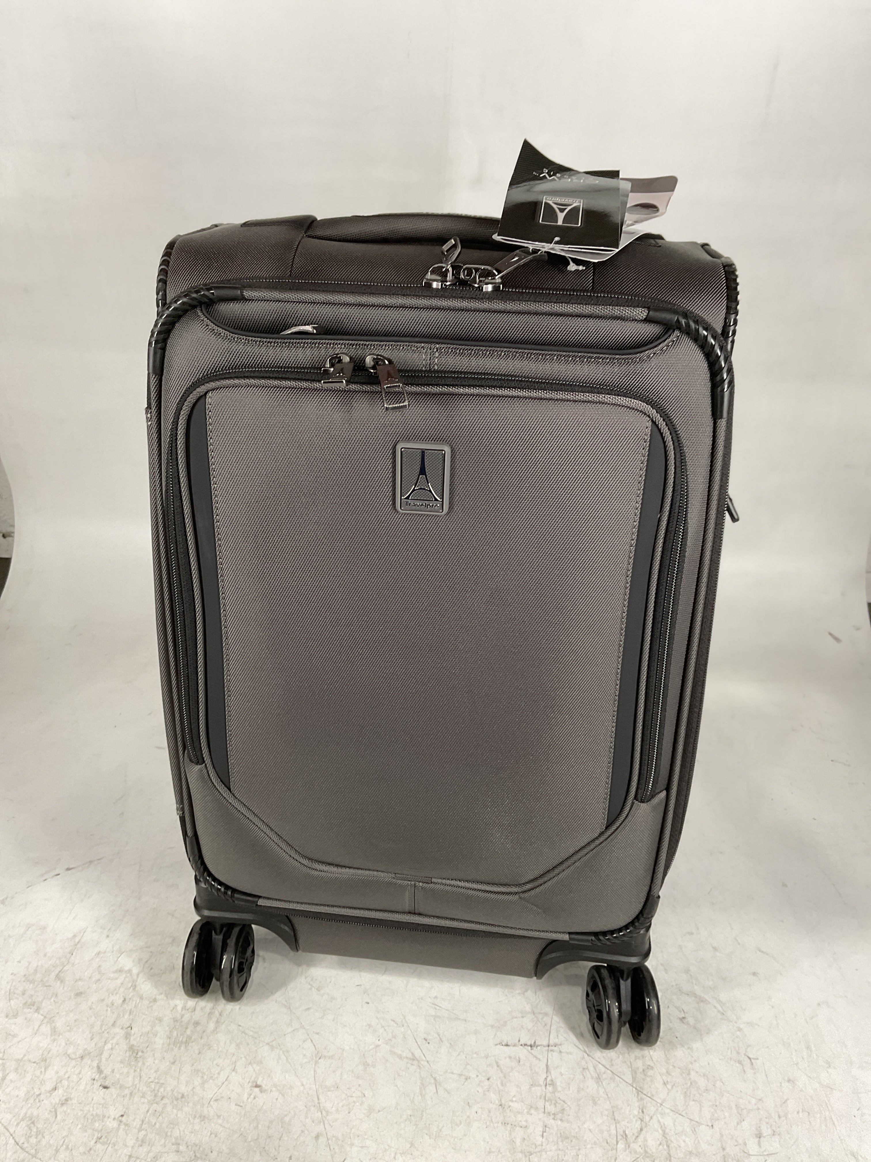 Travelpro Crew Classic Lightweight Softside Expandable Carry on Luggage, 8 Wheel Spinner Suitcase, Men and Women, Carry On 21-Inch, Titanium Grey U2