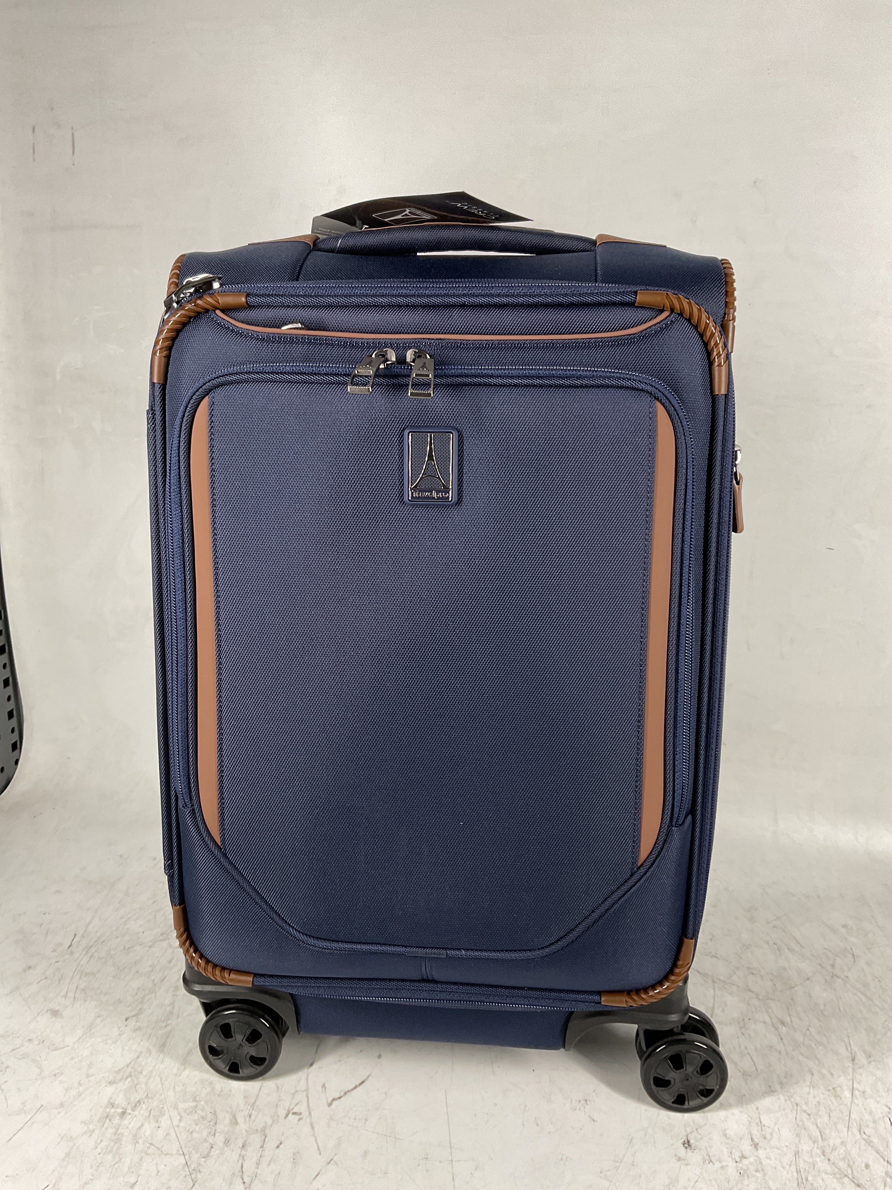 Travelpro Crew Classic Lightweight Softside Expandable Carry on Luggage, 8 Wheel Spinner Suitcase, Men and Women, Carry On 21-Inch, Patriot Blue Patriot Blue Carry On U1