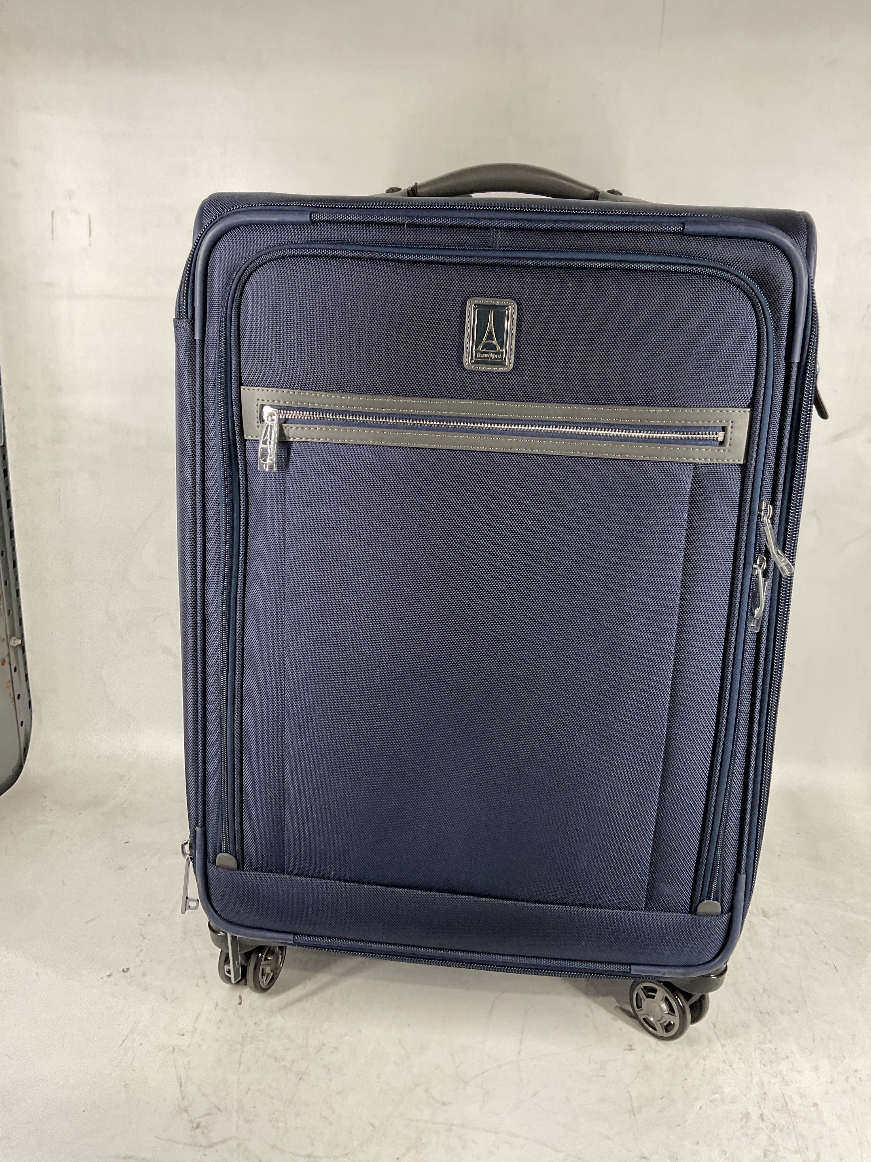 Travelpro Platinum Elite Softside Expandable Checked Luggage, 8 Wheel Spinner Suitcase, TSA Lock, Men and Women, Dark Blue, Checked Medium 25-Inch Dark Blue Checked-Medium 25-Inch U1