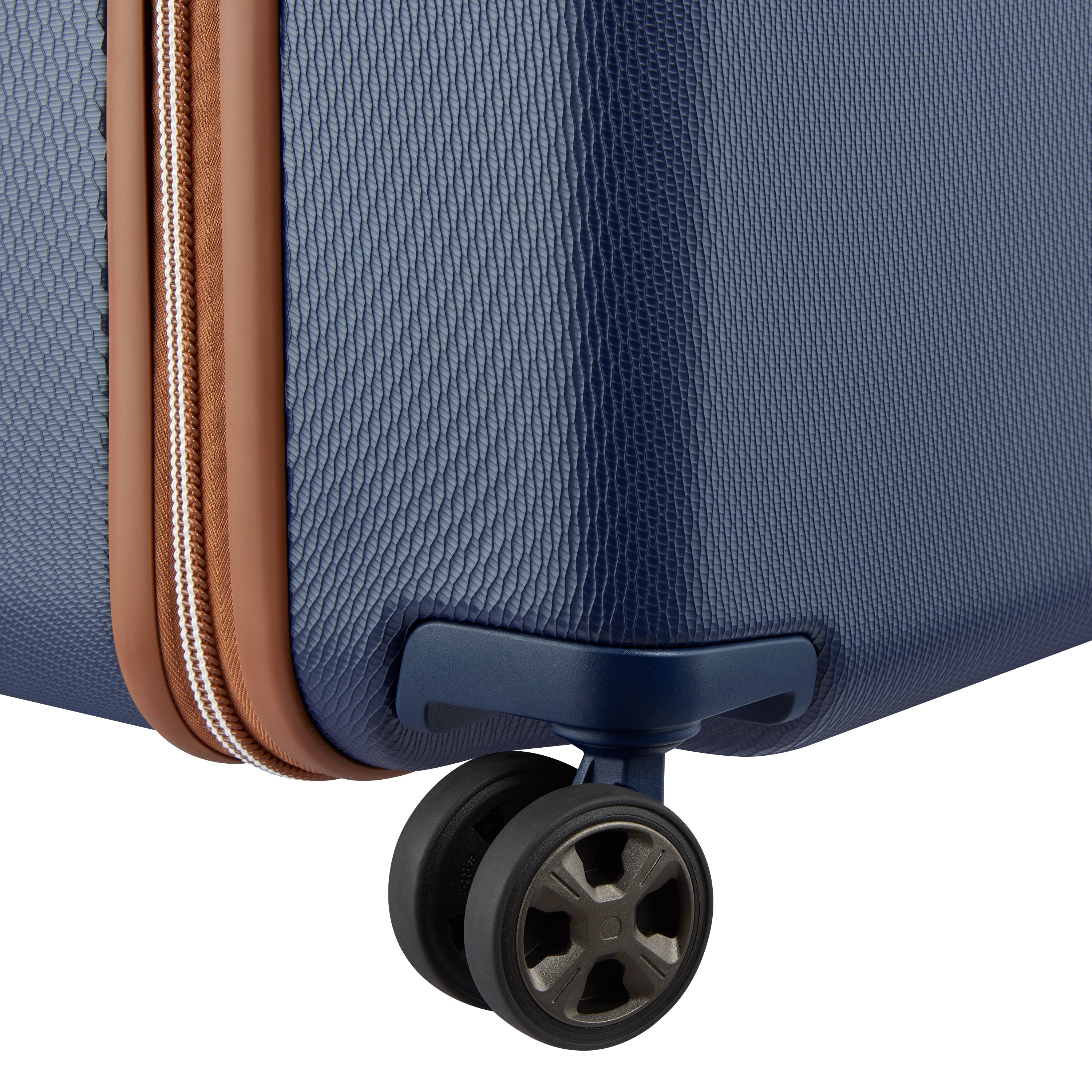 DELSEY Paris Chatelet Air 2.0 Hardside Luggage with Spinner Wheels ( Navy Blue , Checked-26 Inch Trunk ) Navy Blue Checked 26 Inch Trunk U3