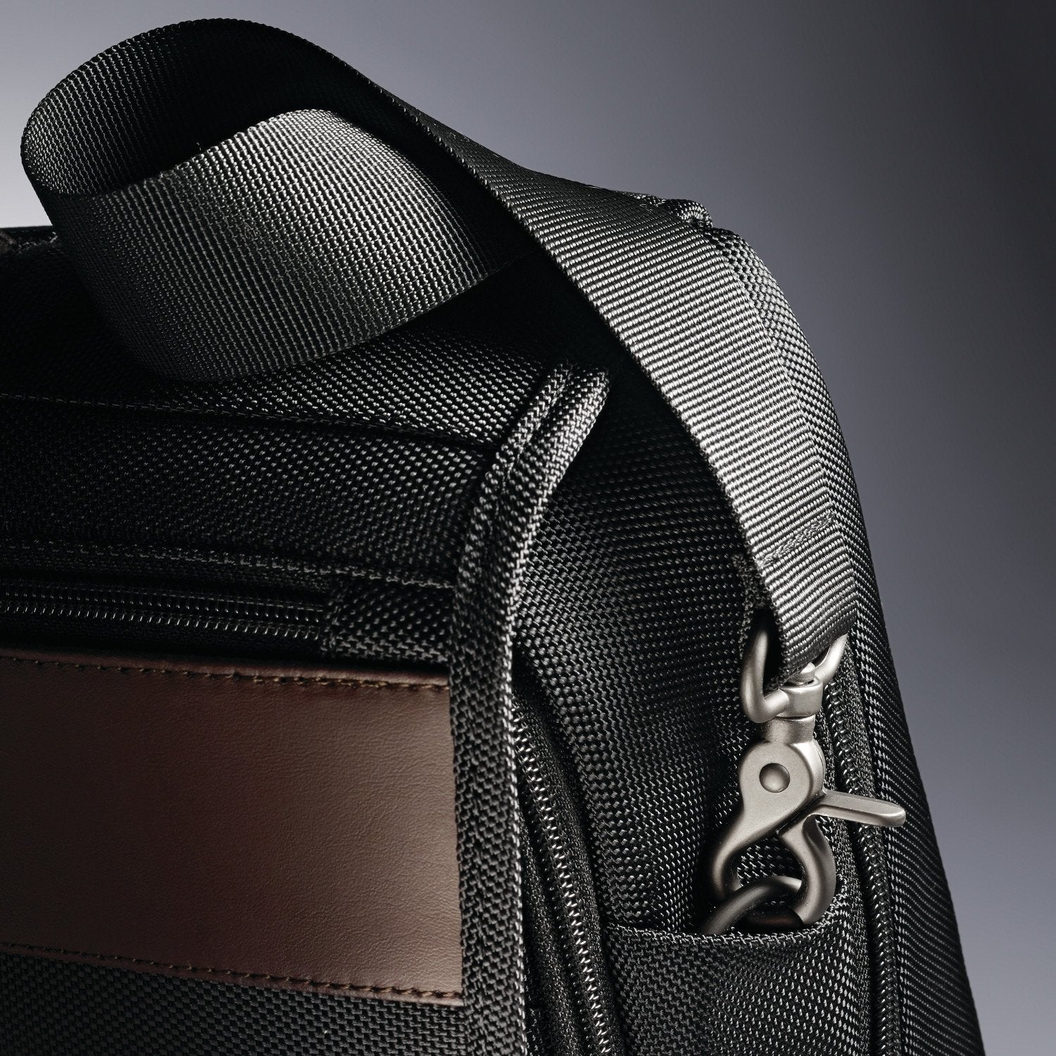 Samsonite Kombi Flapover Briefcase ( Black/Brown ) Black/Brown  U2