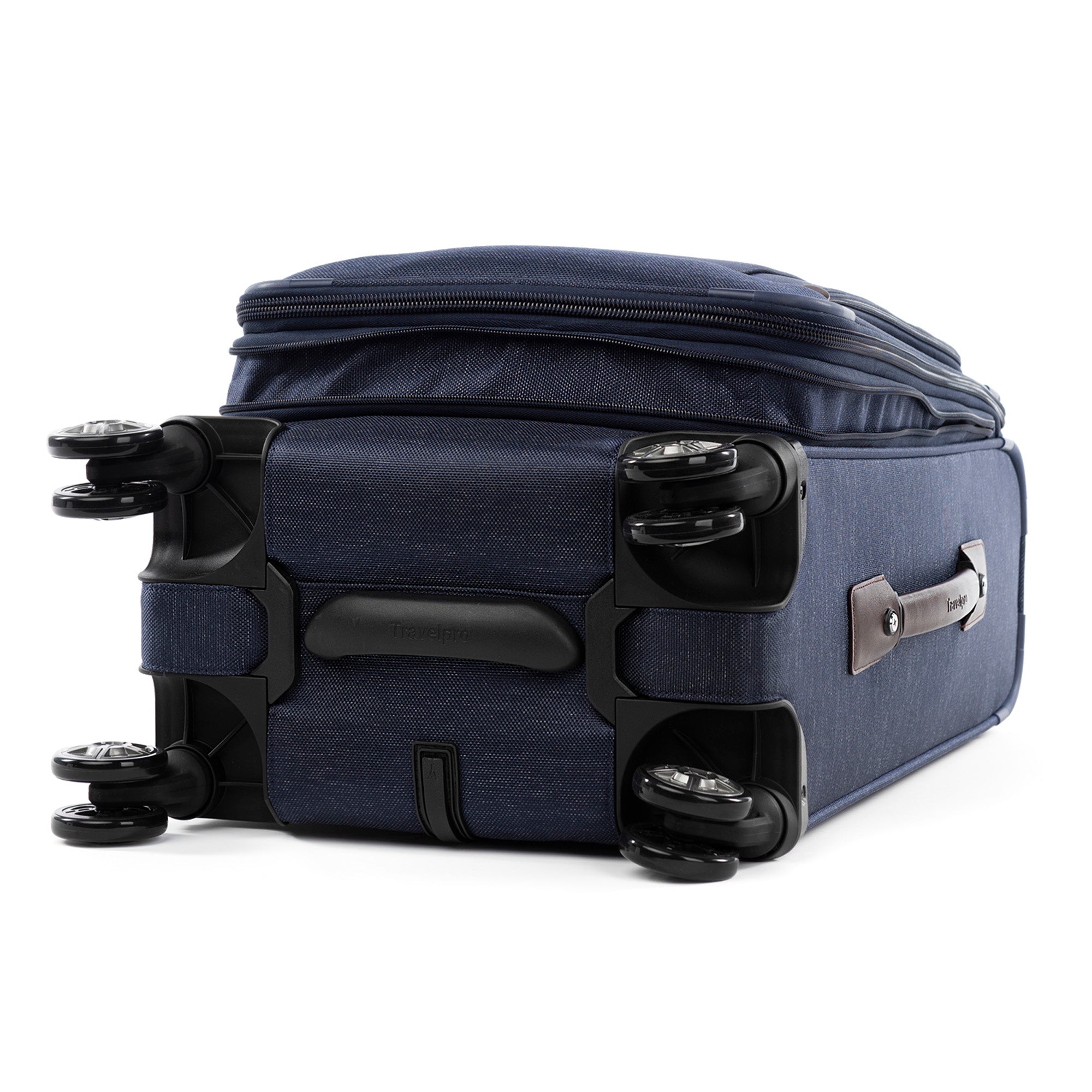 Travelpro Platinum Elite Softside Expandable Carry on Luggage, 8 Wheel Spinner Suitcase, USB Port, Suiter, Men and Women, Carry On 21-Inch ( True Navy Blue , Carry-On 21-Inch ) True Navy Blue Carry On 21 Inch U10