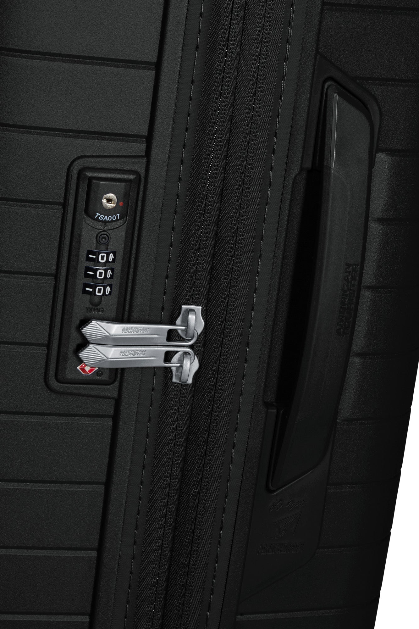 American Tourister Fastforward Expandable Hardside Luggage with Spinner Wheels, Large ( Flash Black , One Size ) Flash Black One Size U1