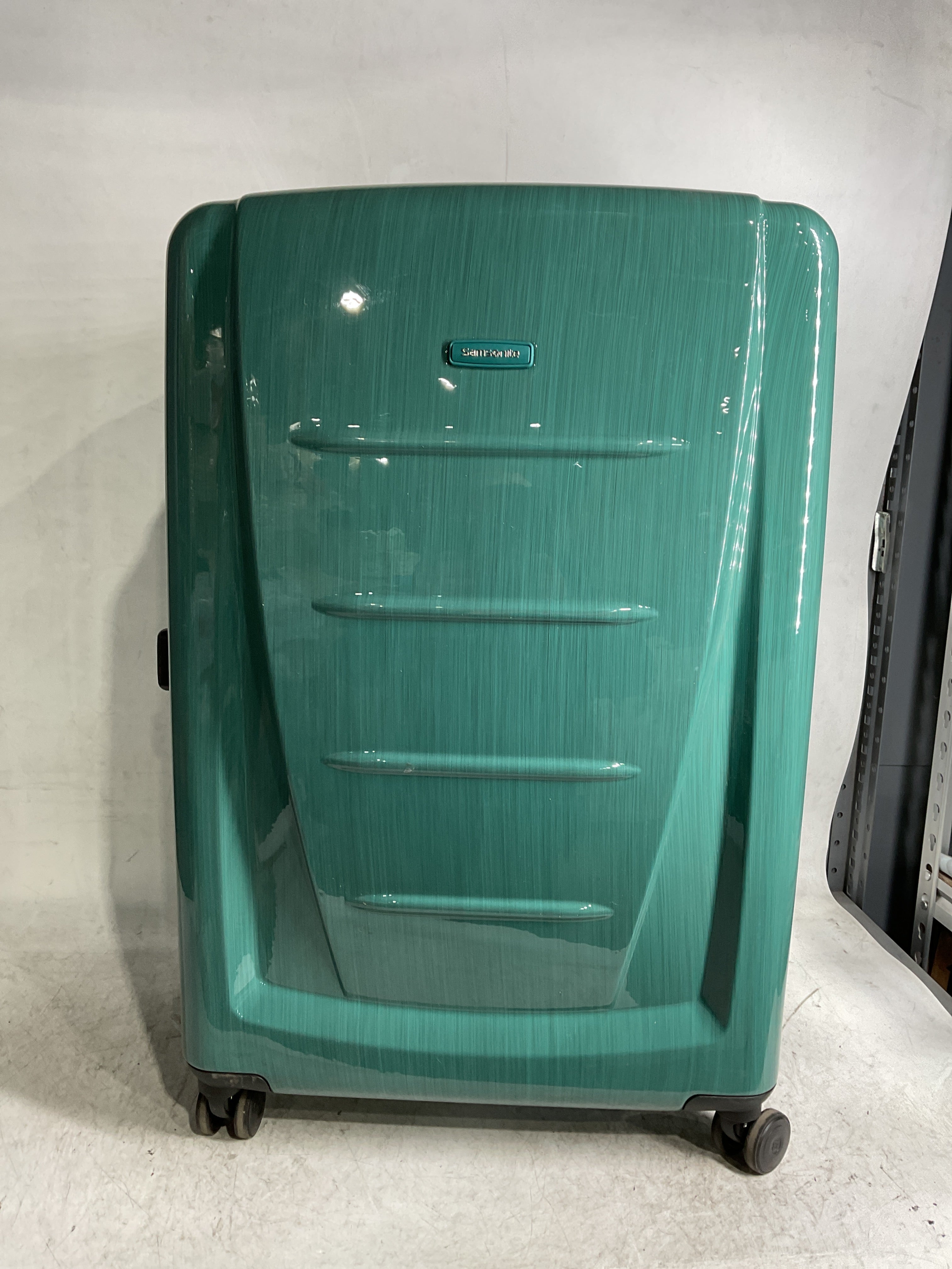 Samsonite Winfield 2 Hardside Expandable Luggage with Spinner Wheels, Checked-Large 28-Inch, Cactus Green Cactus Green Checked-Large Spinner U1
