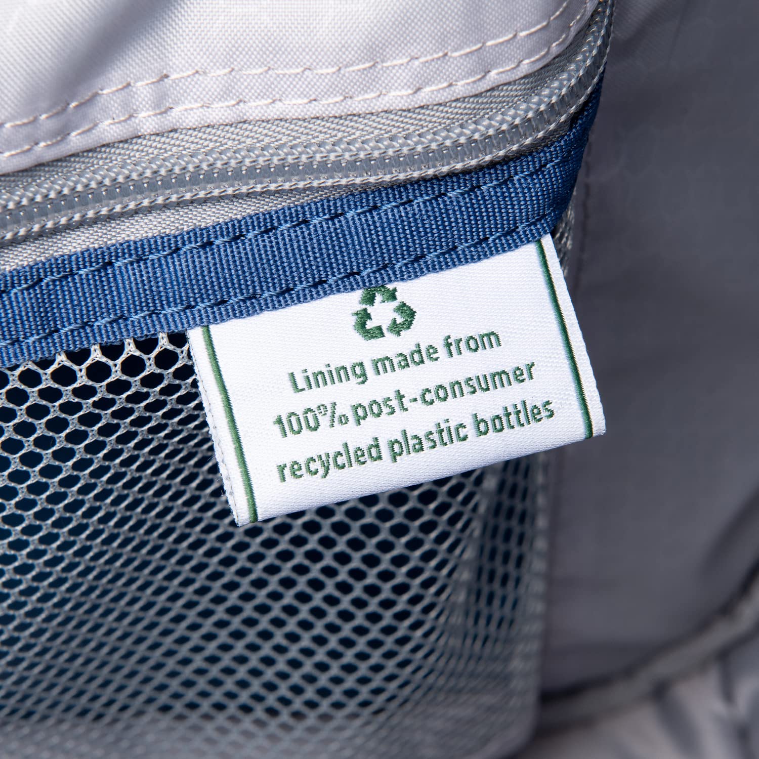 Travelpro Maxlite 5 Softside Lightweight Underseat Carry-On Travel Tote, Overnight Weekender Bag, Men and Women ( Ensign Blue , 18-Inch ) Ensign Blue 18 Inch U9