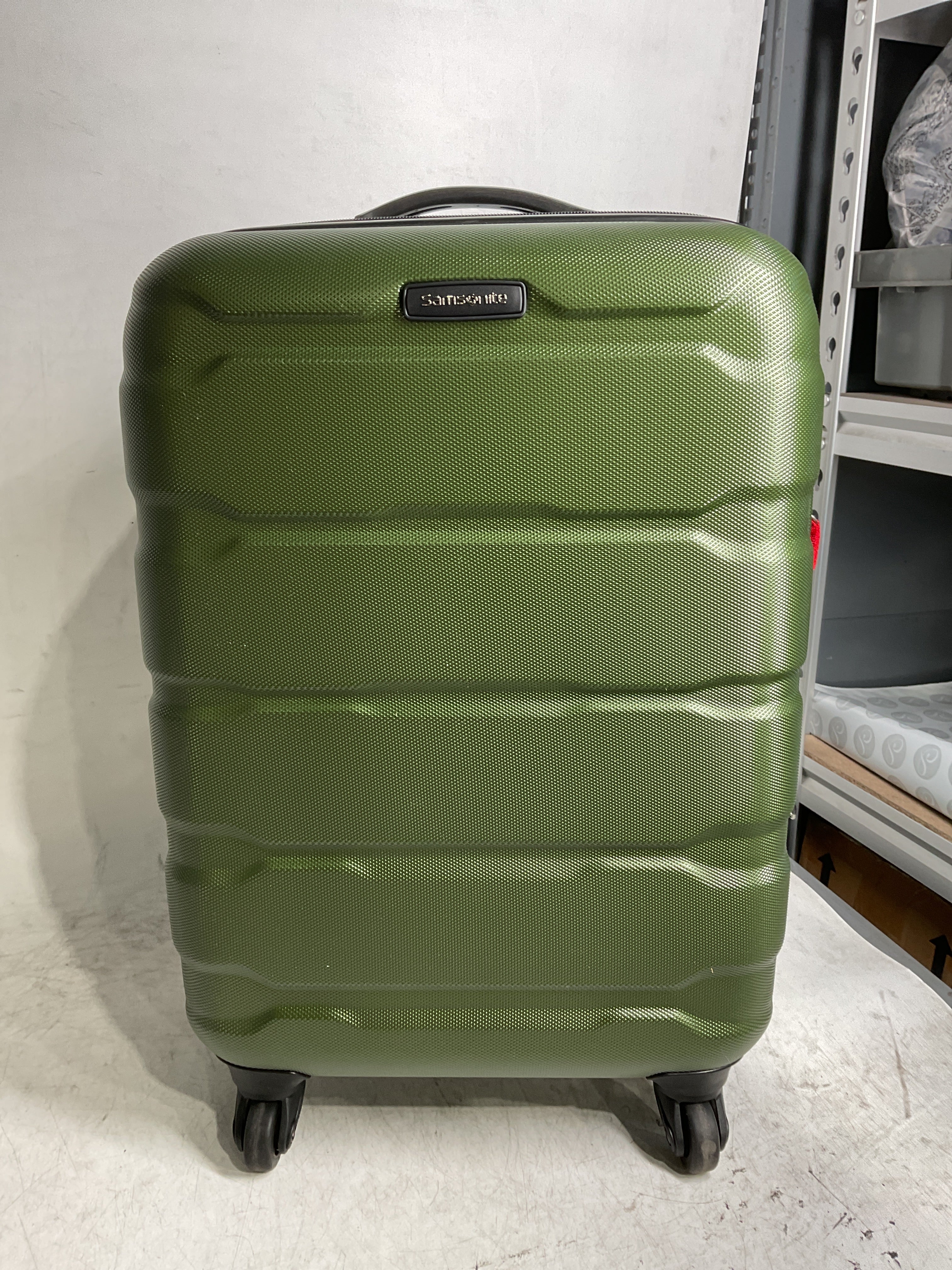 Samsonite Omni PC Hardside Expandable Luggage with Spinner Wheels, Carry-On 20-Inch, Army Green Army Green Carry-On 20-Inch U2