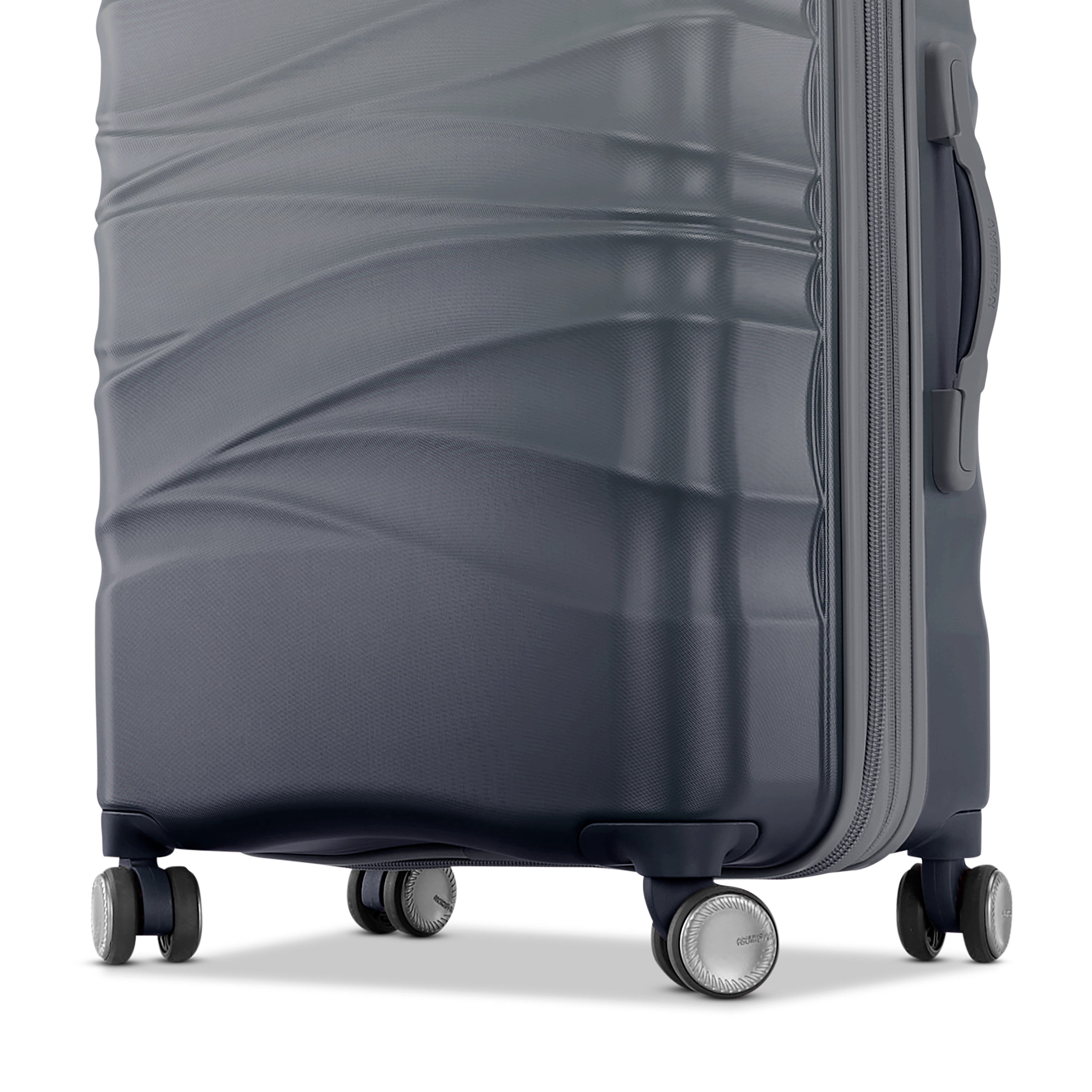 American Tourister Cascade Hardside Lightweight Spinner Luggage ( Graphite , 20-inch Spinner ) Graphite 20 Inch Spinner U3