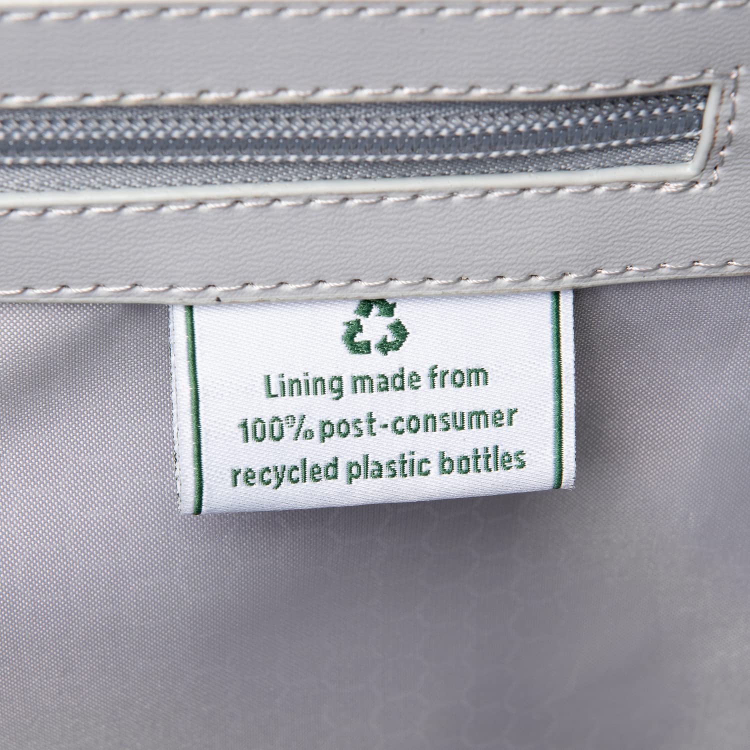 Travelpro Maxlite 5 Carry on Weekender with Drop-Bottom Compartment, Lightweight Overnight Travel Duffel Bag ( Champagne , 19-Inch ) Champagne 19 Inch U1