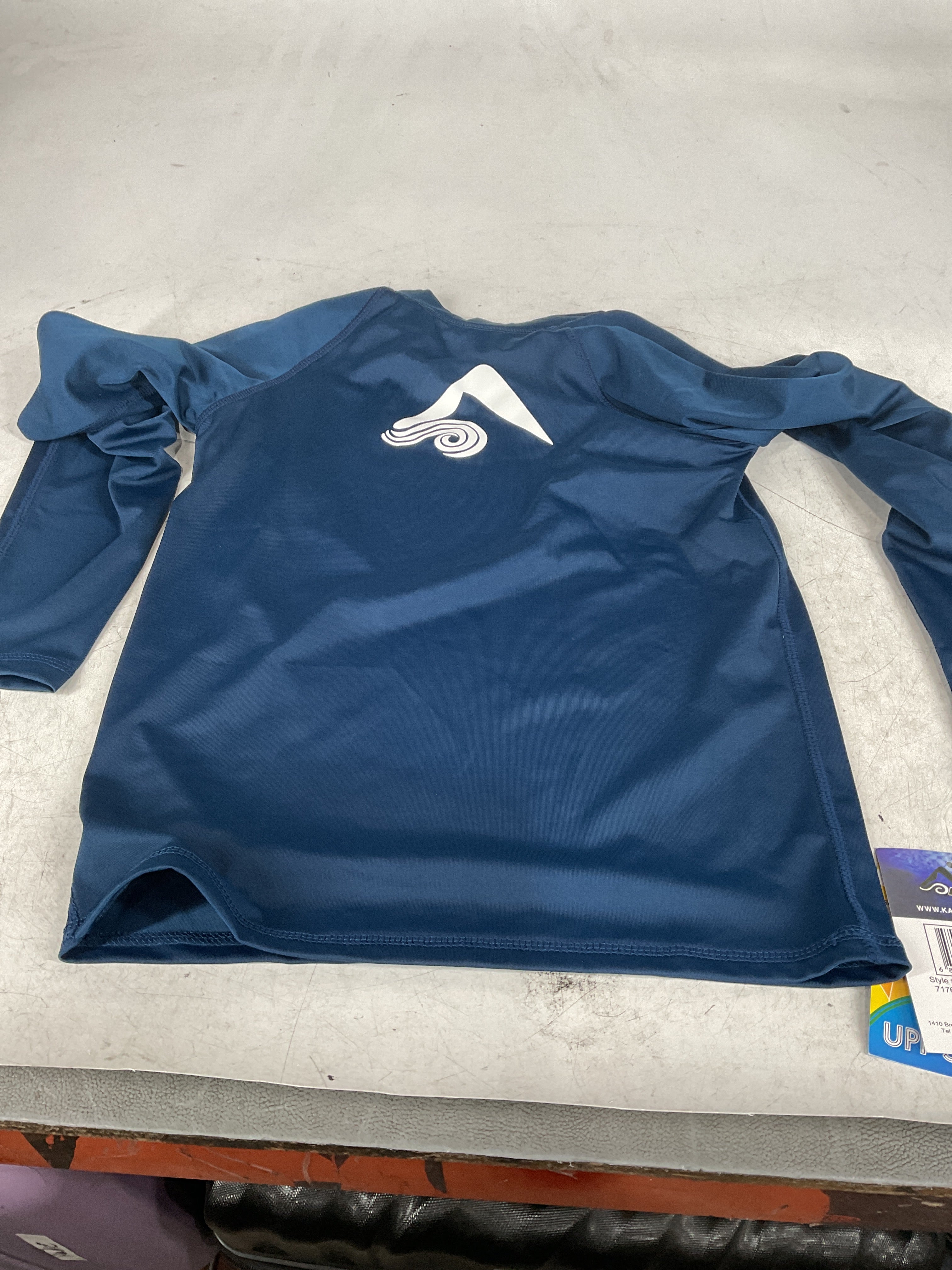 Kanu Surf boys Platinum Long-sleeve Rashguard rash guard shirts, Navy, 14-16 US U1