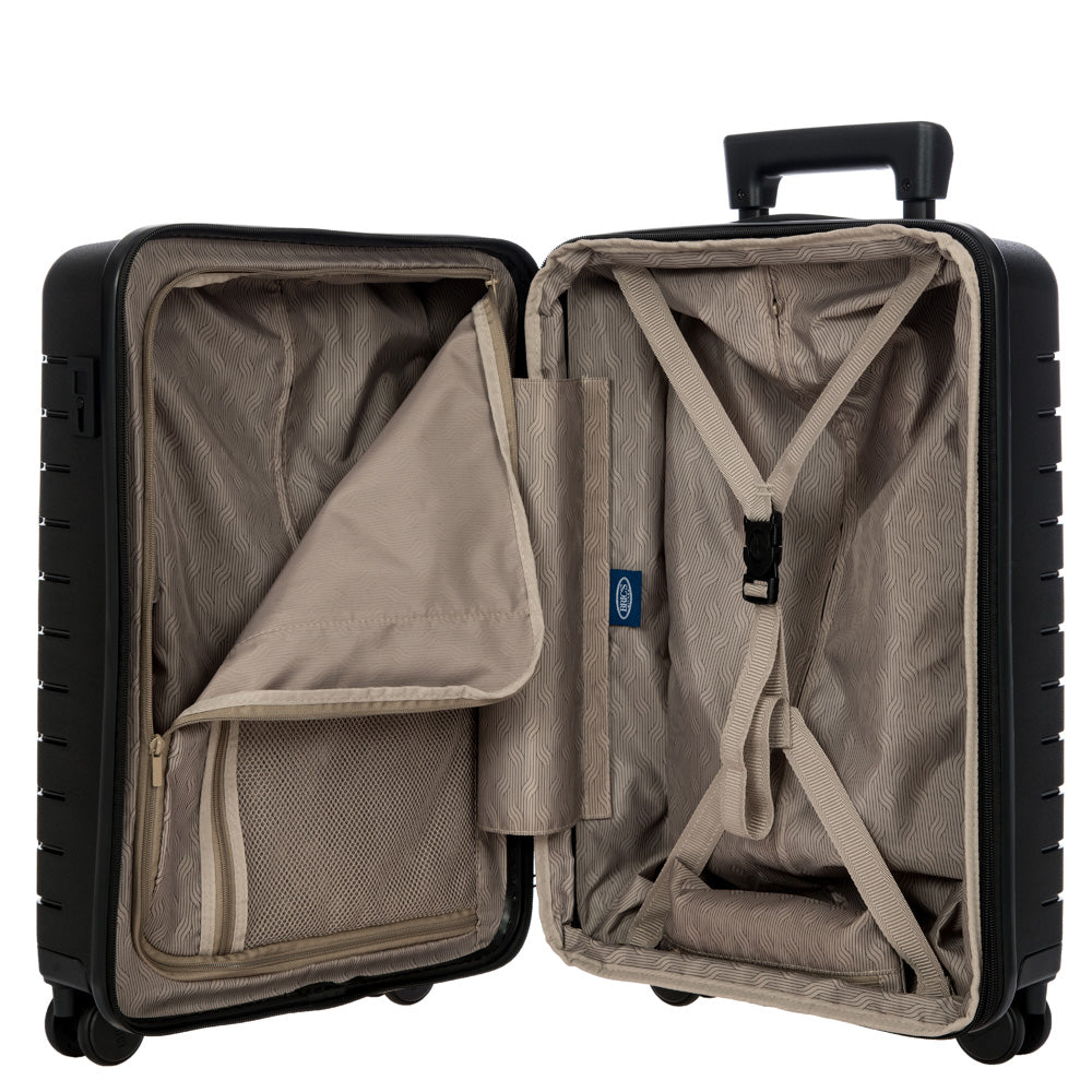 Bric's B|Y Ulisse 21" Expandable Spinner w/Pocket ( Black , One Size ) Black One Size U1