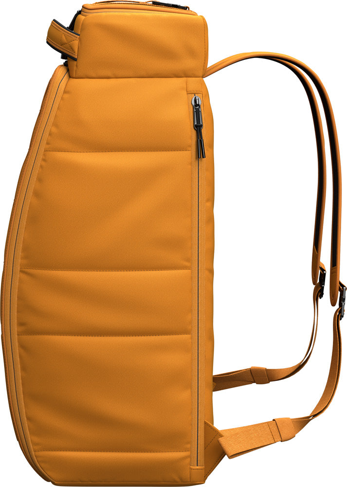 D_b_ Hugger Backpack U1