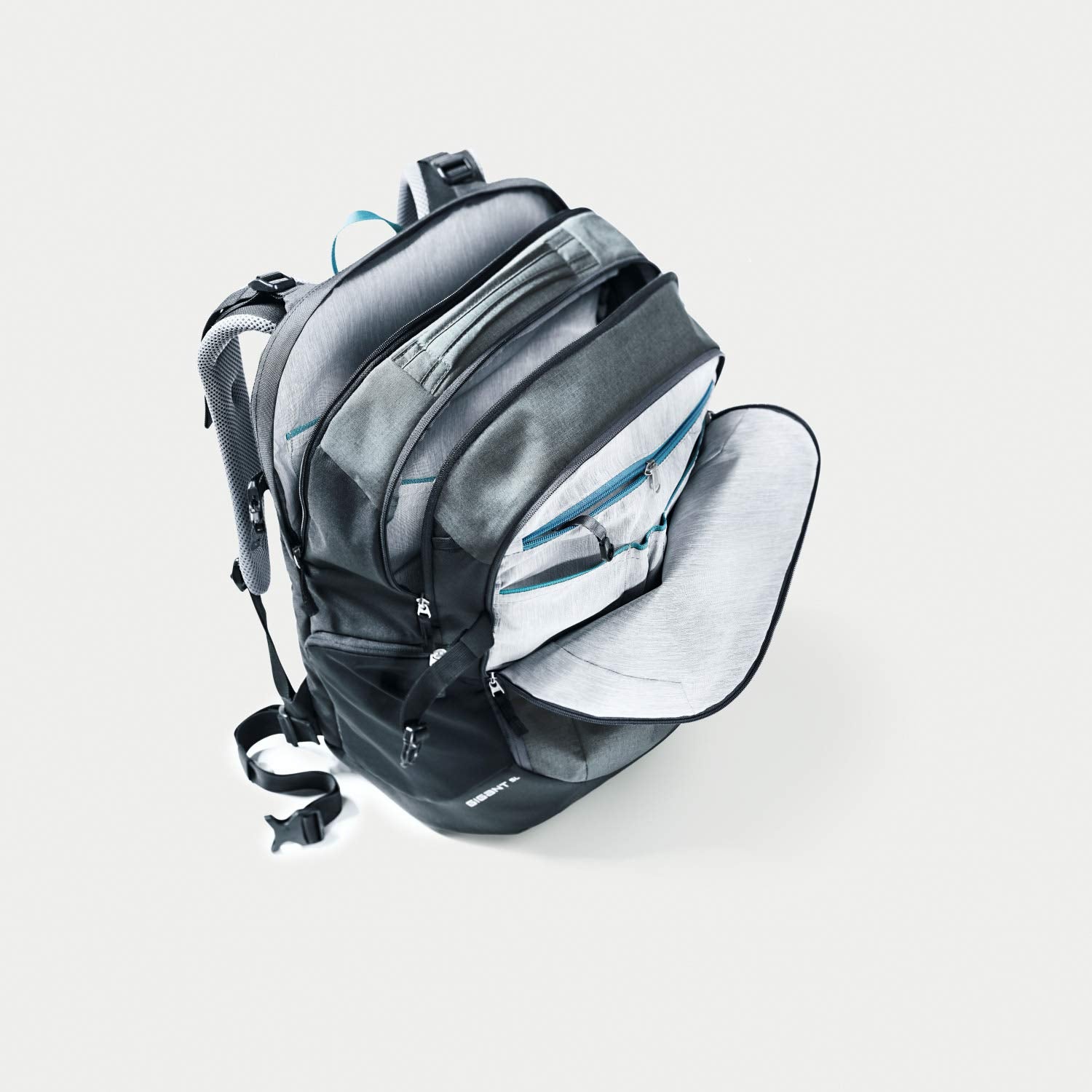 Deuter Gigant Backpack U1