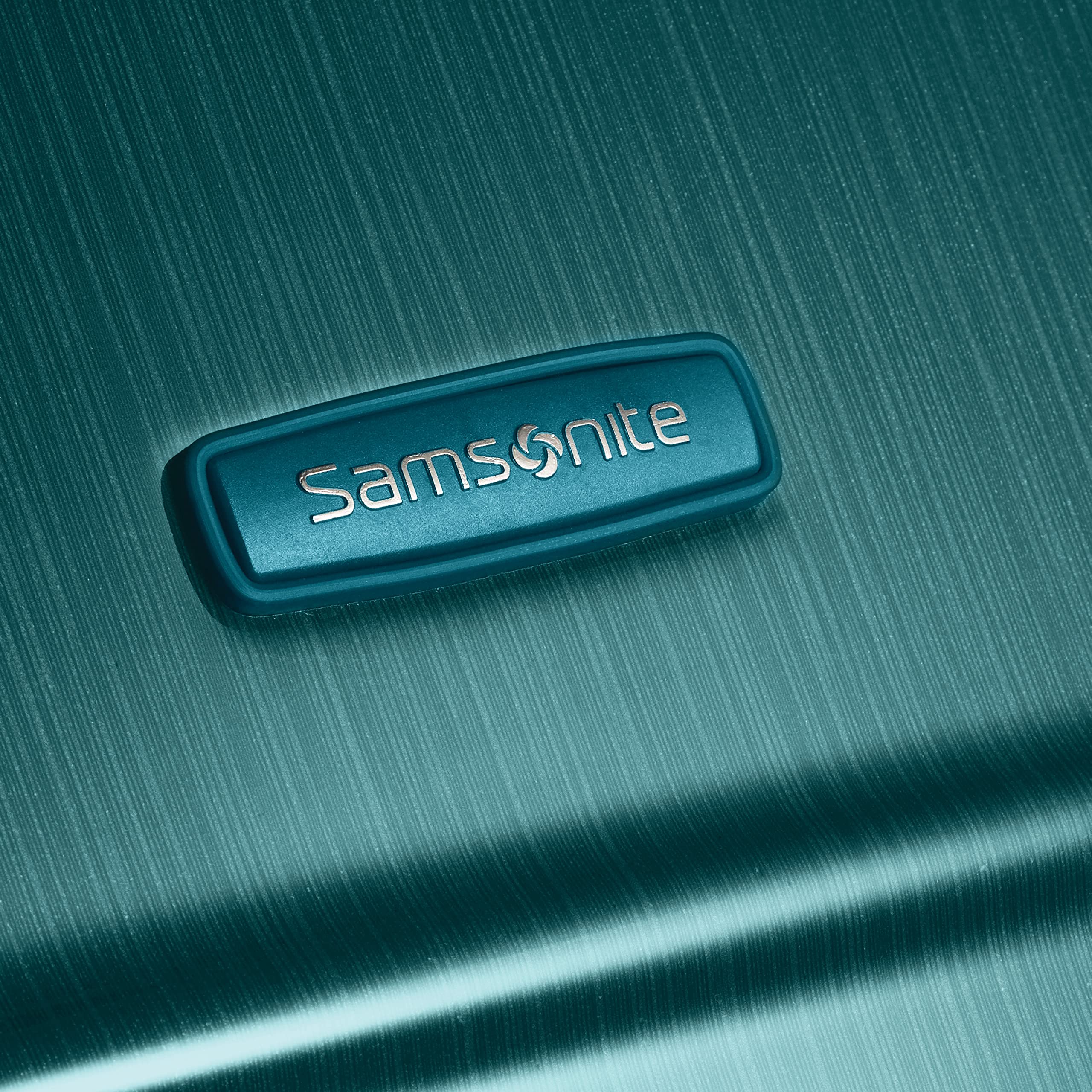 Samsonite Winfield 2 Hardside Luggage with Spinner Wheels, Carry-On 20-Inch, Cactus Green Cactus Green Carry-on Spinner U1