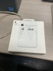 Apple 30W USB-C Power Adapter  U1