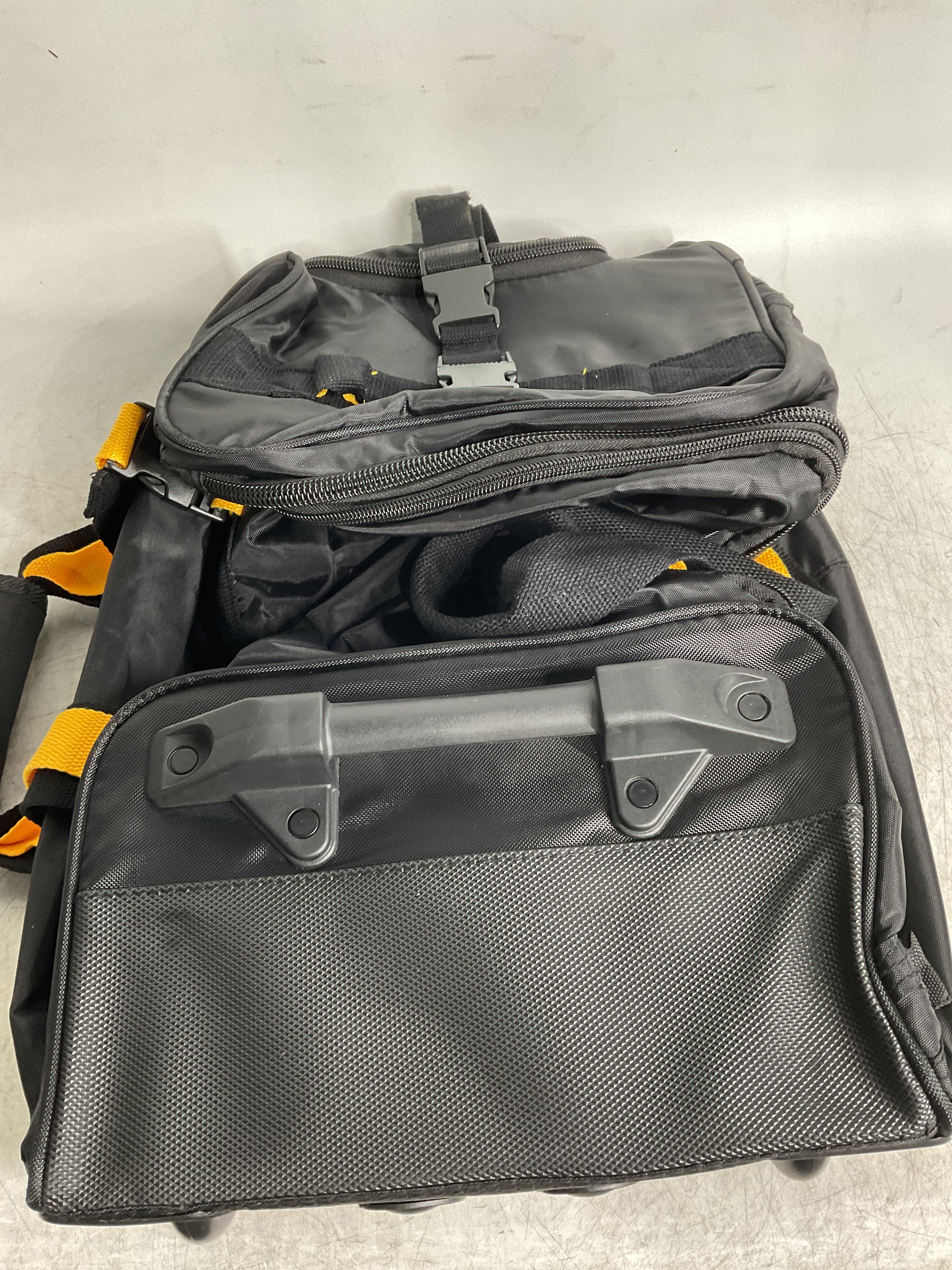 A.SAKS Luggage Lightweight Rolling Trolley Duffel with Wheels ( Black , One Size ) Black One Size U6