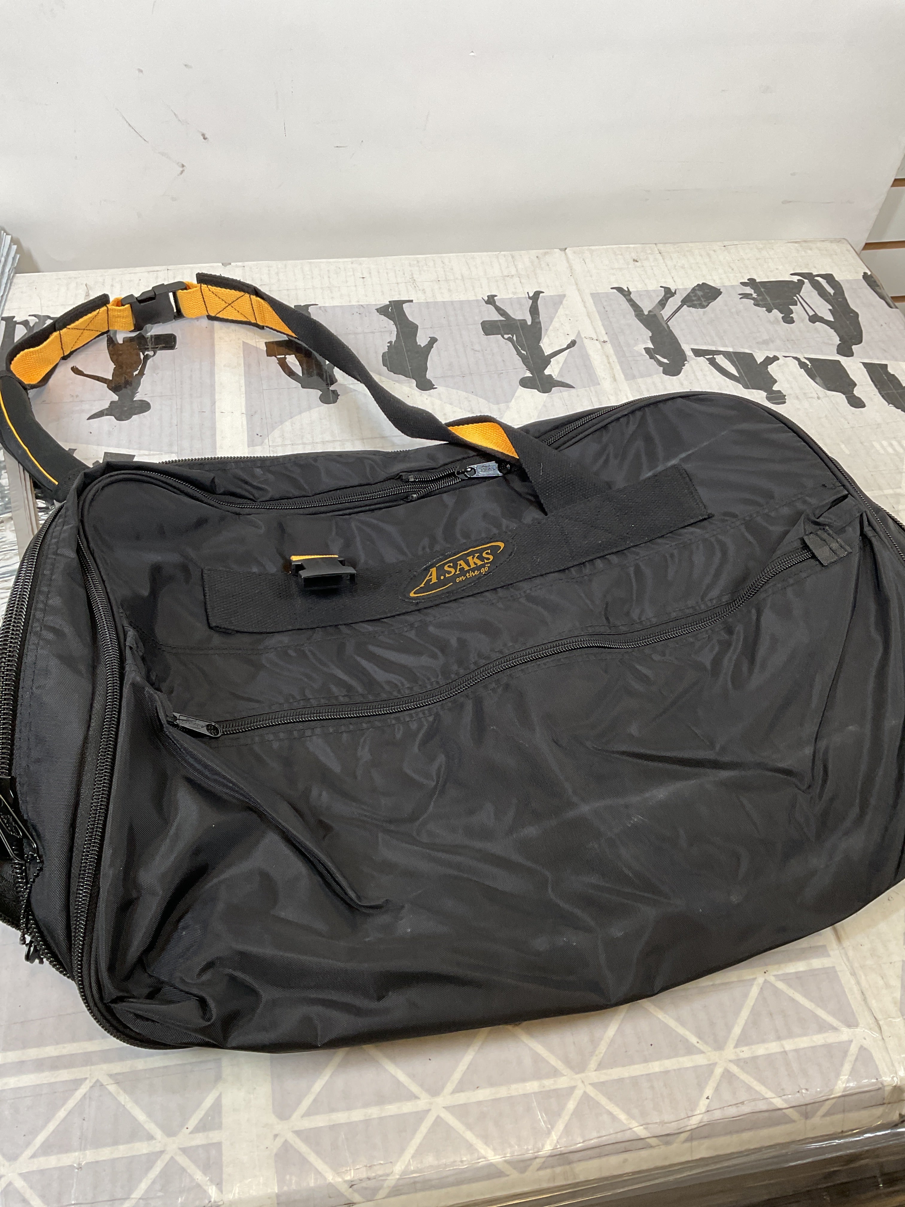 A.SAKS EXPANDABLE 21 Soft Carry On ( Black , 21-inch ) Black 21 Inch U4
