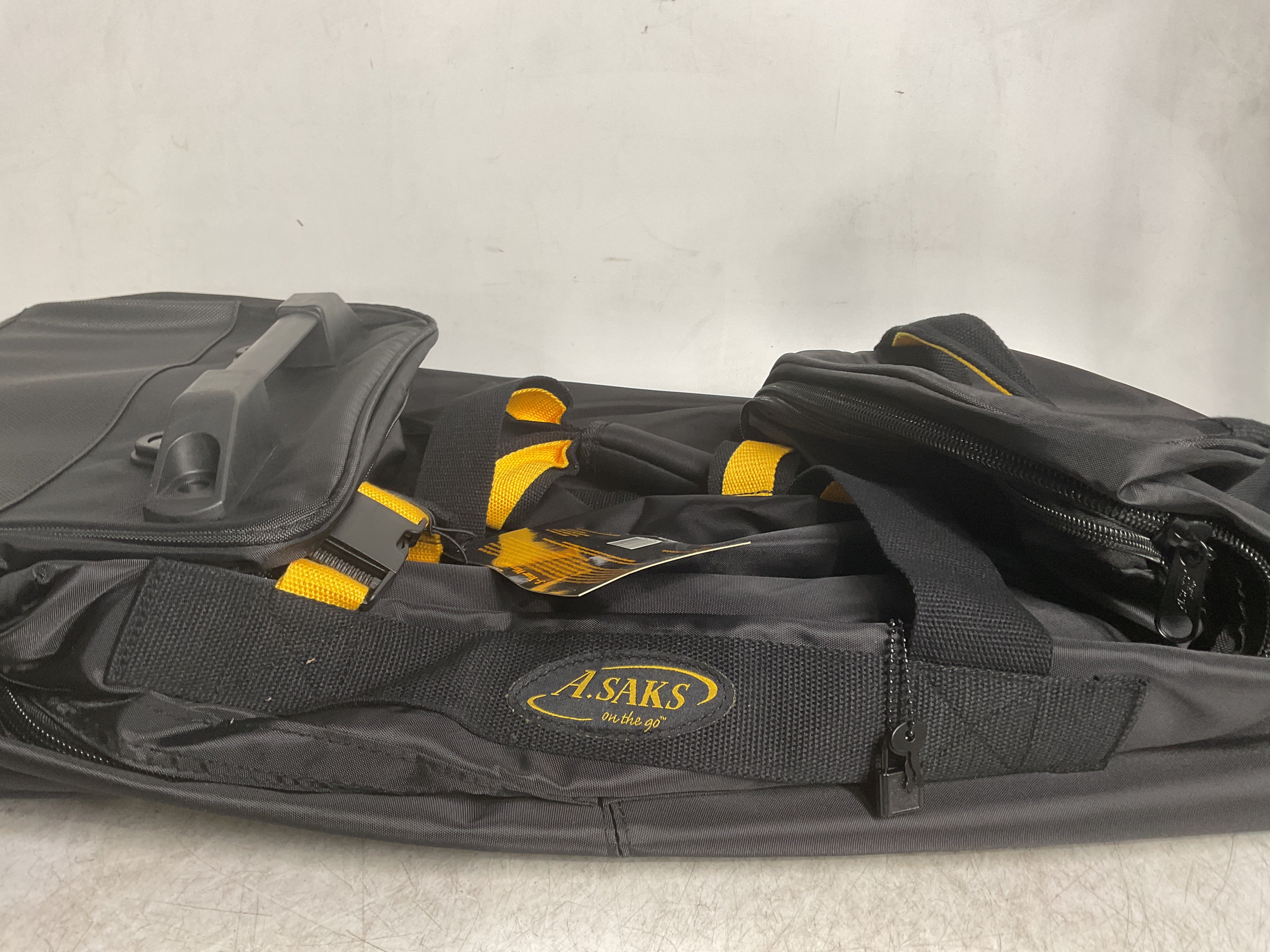 A.SAKS Luggage Lightweight Rolling Trolley Duffel with Wheels ( Black , One Size ) Black One Size U19