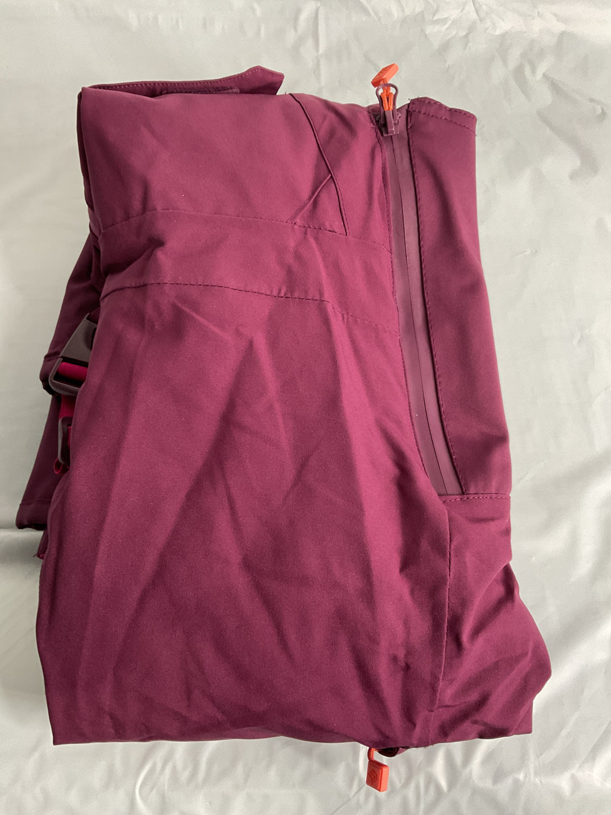All in Motion Women's Snowsport Waterproof Bib with 3M Thinsulate Insulation (wine, L) wine U1