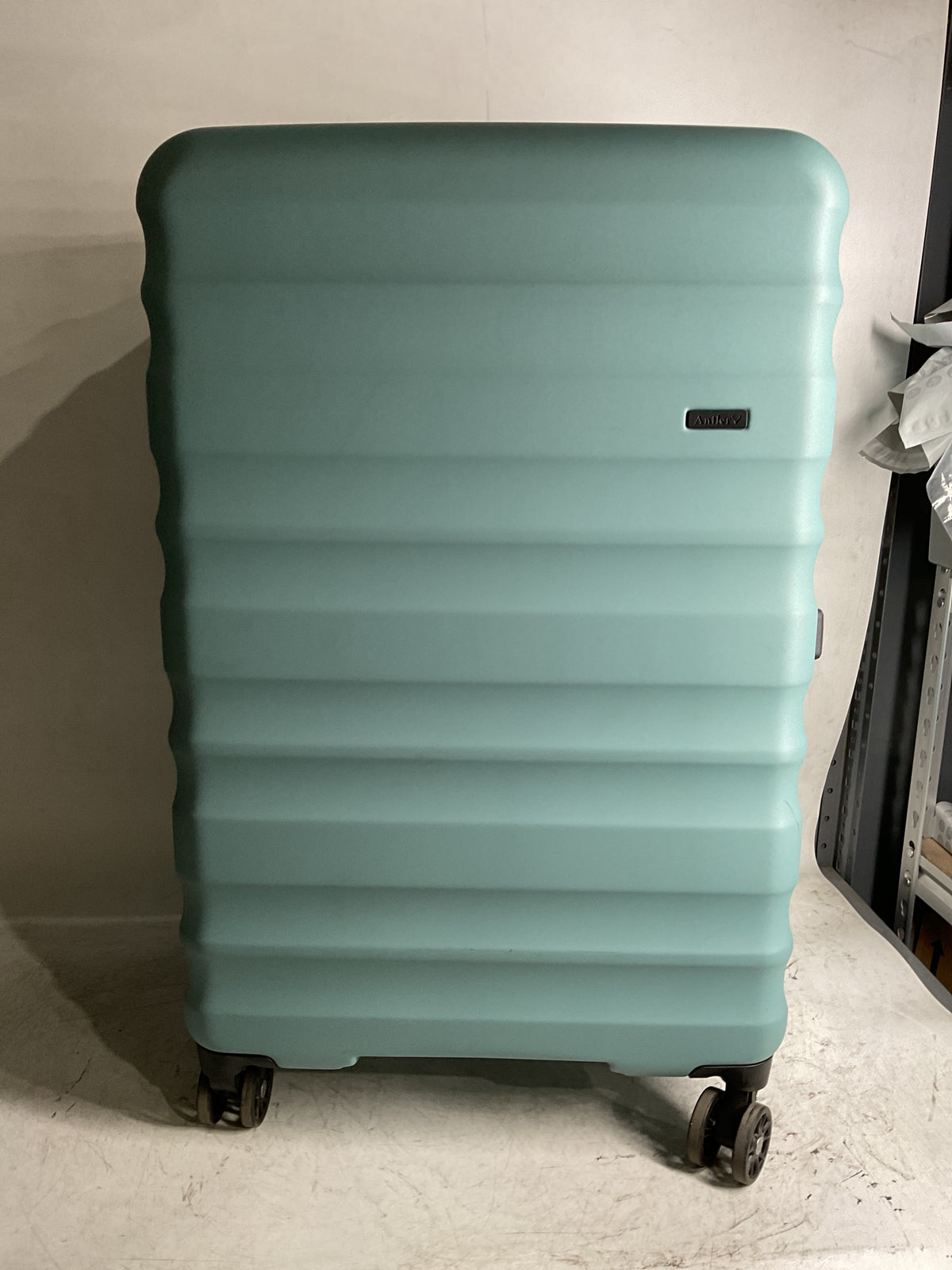 ANTLER Clifton Suitcases - Set of 3, Slate | Carry On, Medium & Large | Super Lightweight, Hard Shell Case for Travel & Holidays | Luggage with 4 Wheels, Expandable Zip, Twist Grip Handle & TSA Lock Slate Set U1